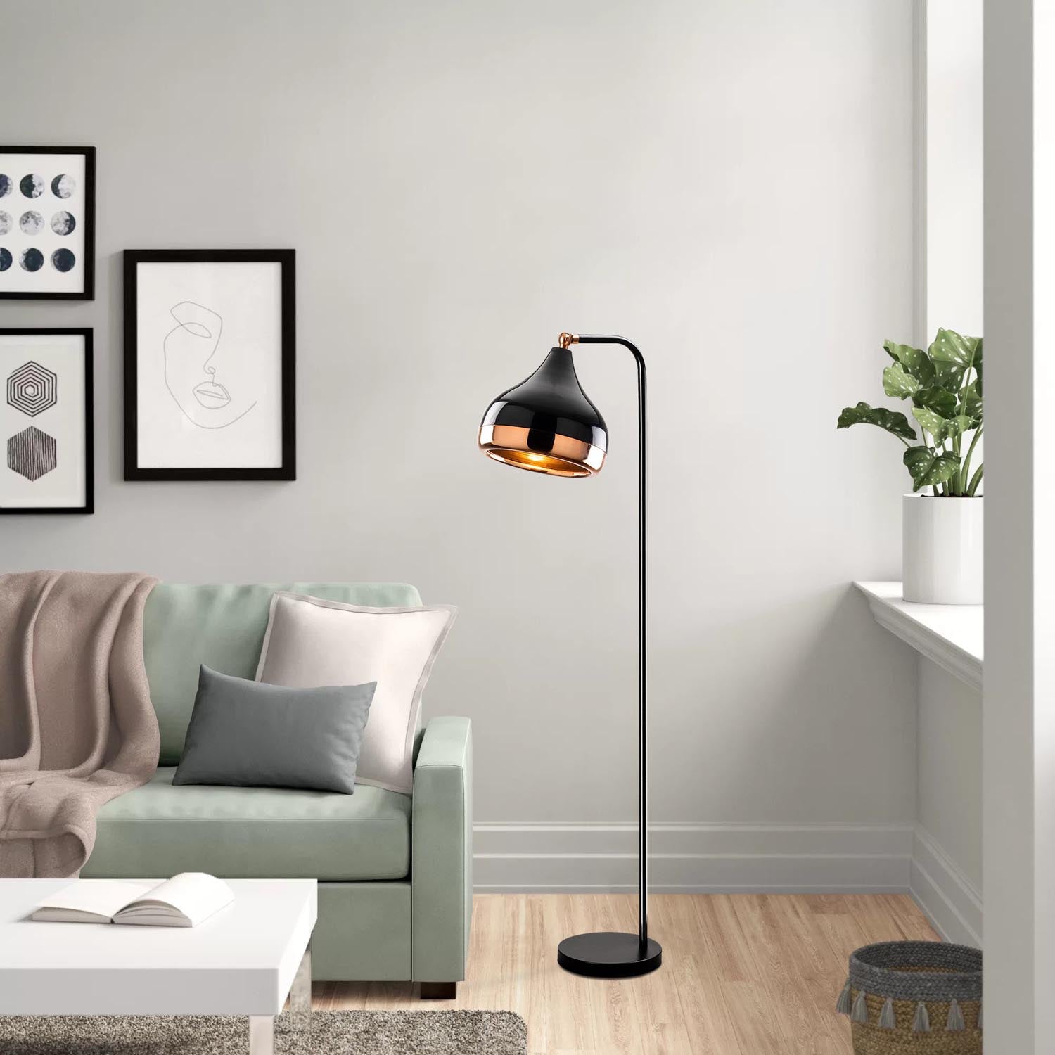 Yıldo - 6906 in Schwarz
 Kupfer präsentiert im Onlineshop von KAQTU Design AG. Stehleuchte ist von Opviq