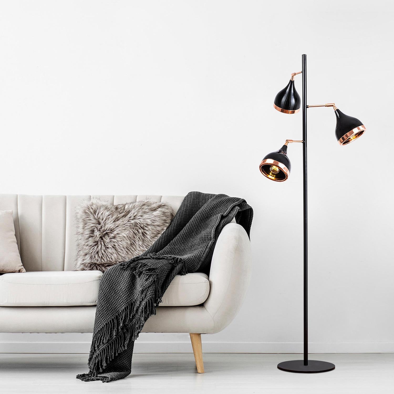 Yıldo - 7021 in Schwarz
 Kupfer präsentiert im Onlineshop von KAQTU Design AG. Stehleuchte ist von Opviq