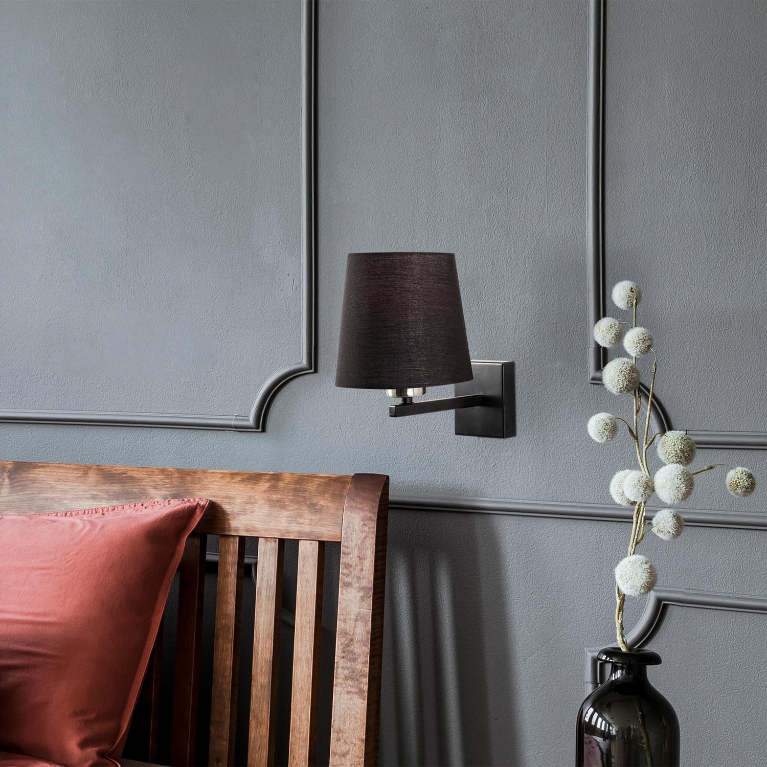 Profil - 4664 in Schwarz Nickel Creme präsentiert im Onlineshop von KAQTU Design AG. Wandleuchte ist von Opviq