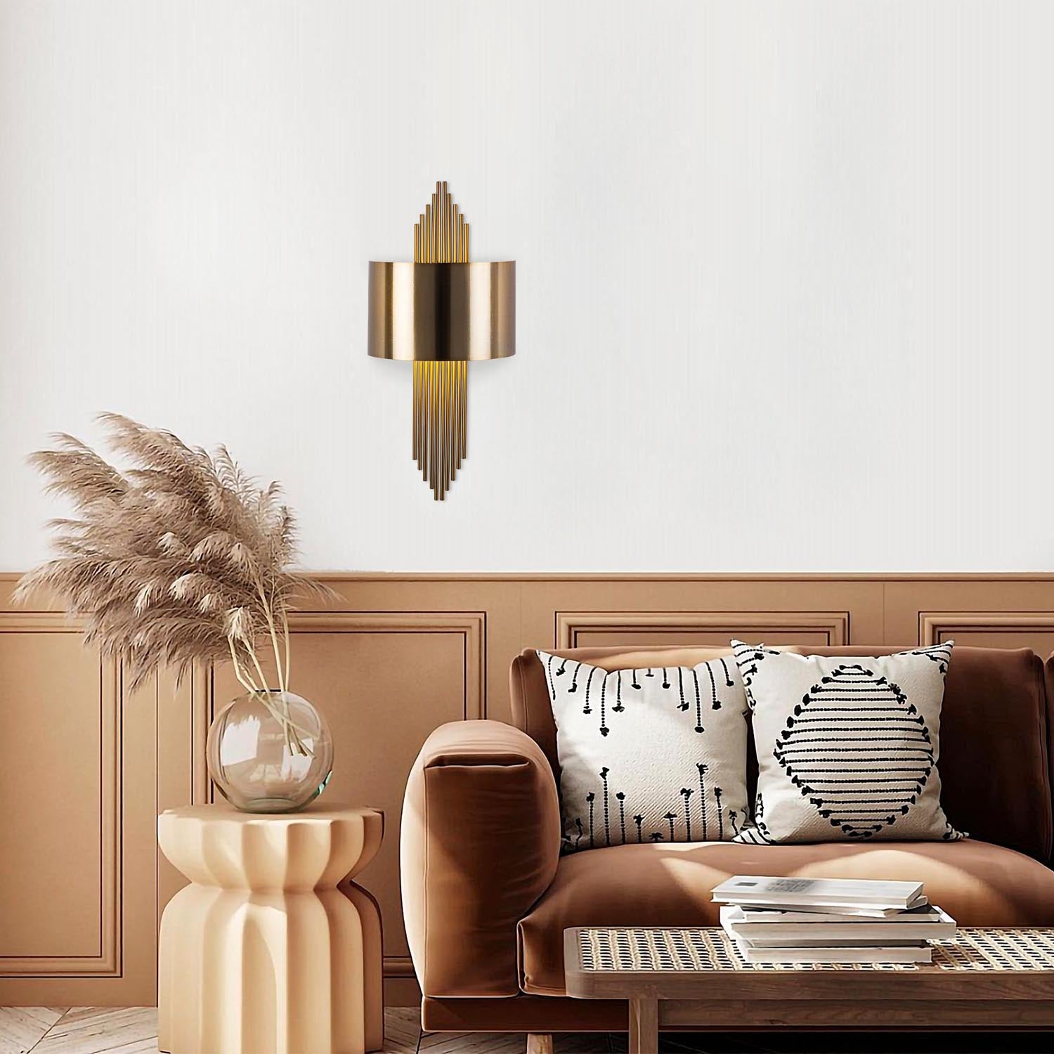 619 - A in Vintage präsentiert im Onlineshop von KAQTU Design AG. Wandleuchte ist von Opviq