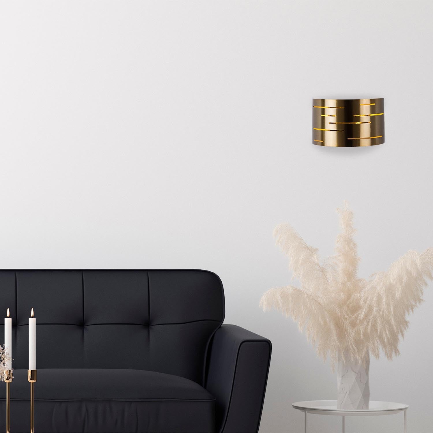 629 - A in Vintage präsentiert im Onlineshop von KAQTU Design AG. Wandleuchte ist von Opviq