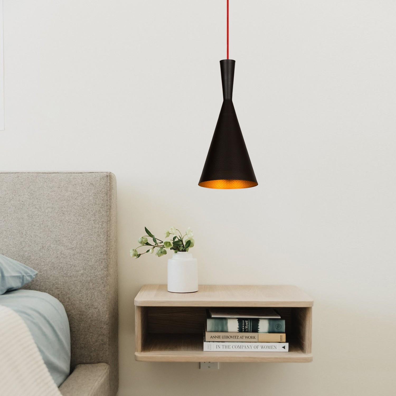 Elmas - 3541 in Schwarz Rot präsentiert im Onlineshop von KAQTU Design AG. Pendelleuchte ist von Opviq