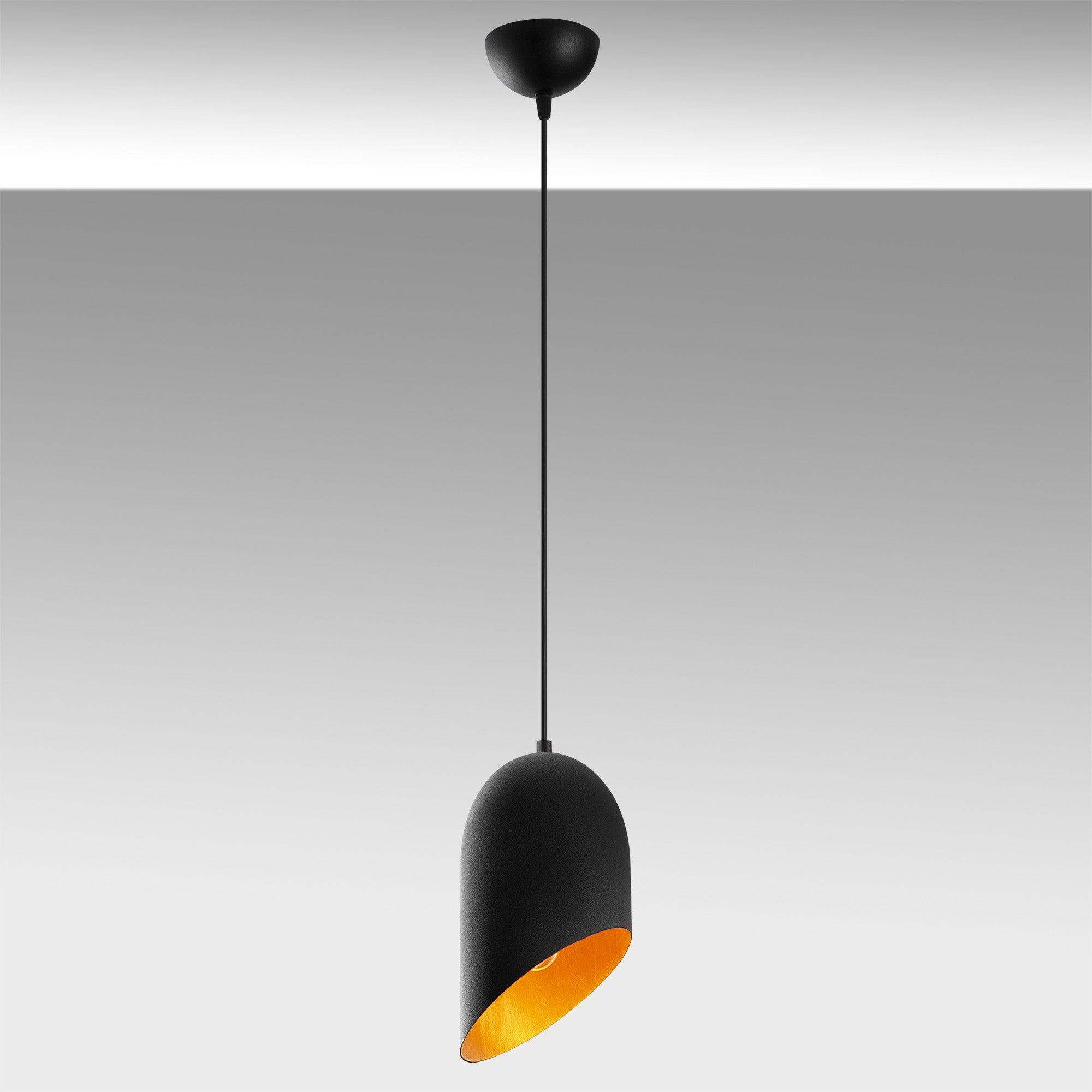 Kesik - 6161 in Schwarz Gold präsentiert im Onlineshop von KAQTU Design AG. Pendelleuchte ist von Opviq