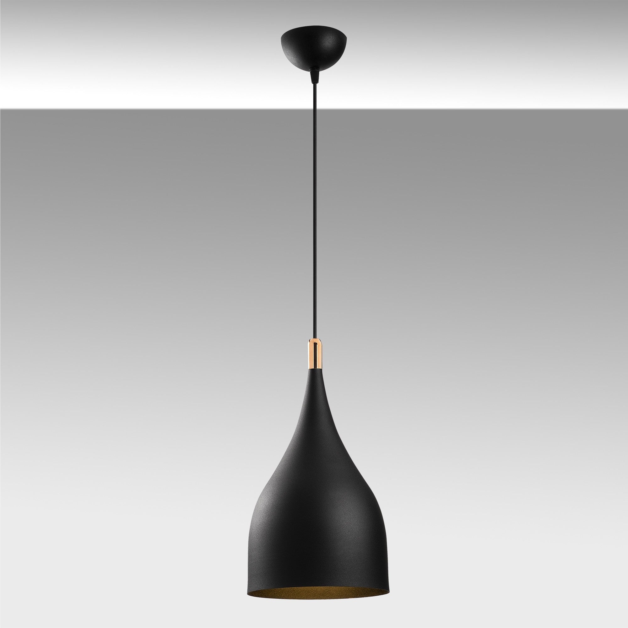 Sağlam - 3770 in Schwarz Gold präsentiert im Onlineshop von KAQTU Design AG. Pendelleuchte ist von Opviq
