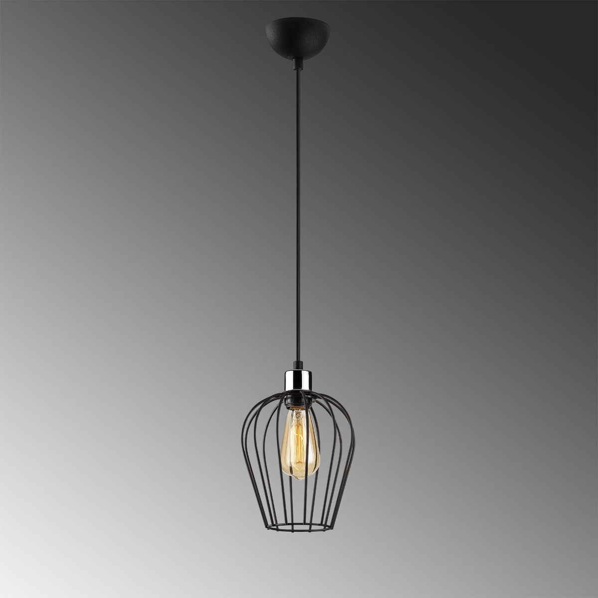 Tel Pendellampe - Schwarz in Schwarz präsentiert im Onlineshop von KAQTU Design AG. Pendelleuchte ist von Opviq