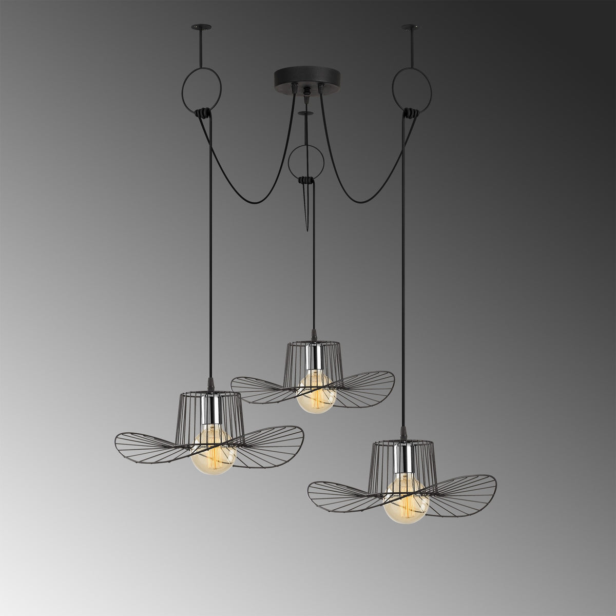 Tel Pendellampe - Schwarz in Schwarz präsentiert im Onlineshop von KAQTU Design AG. Pendelleuchte ist von Opviq