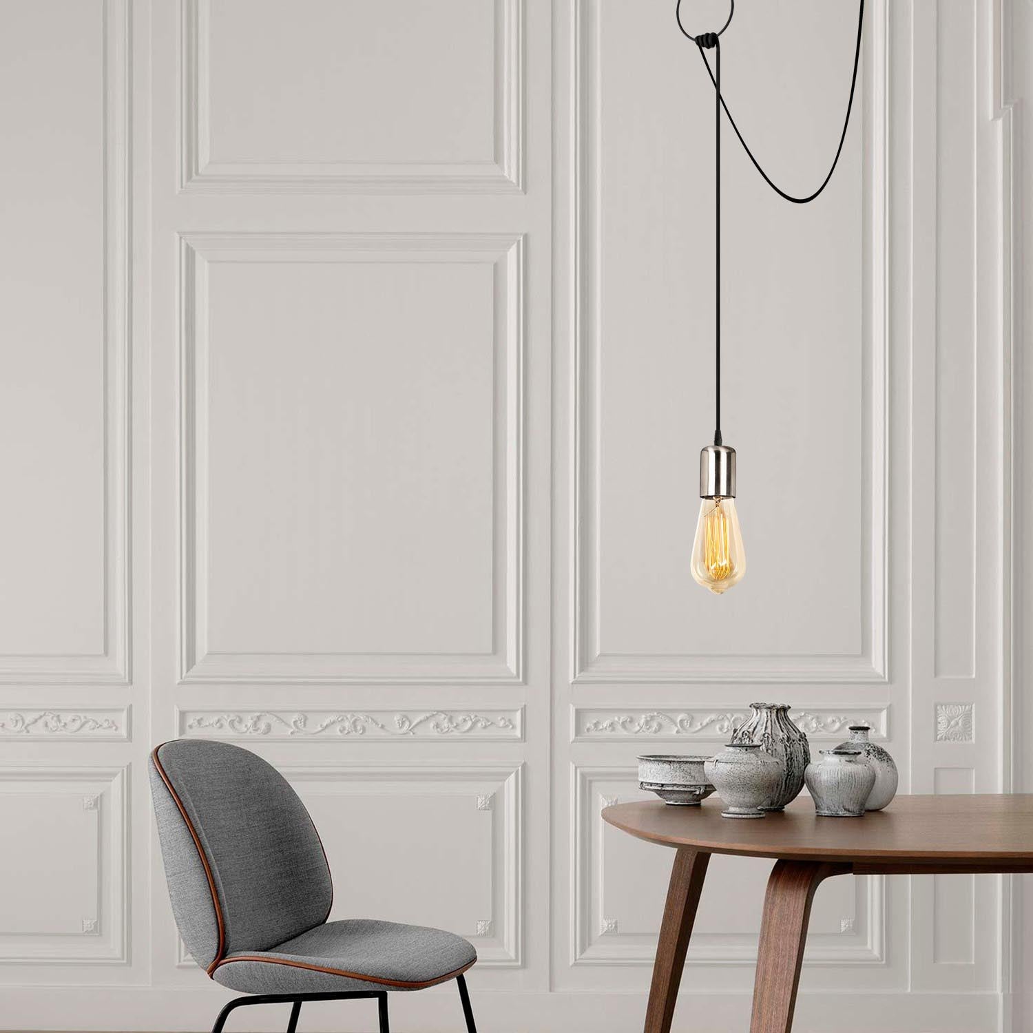 Sırın - 6831 in Schwarz Nickel präsentiert im Onlineshop von KAQTU Design AG. Pendelleuchte ist von Opviq