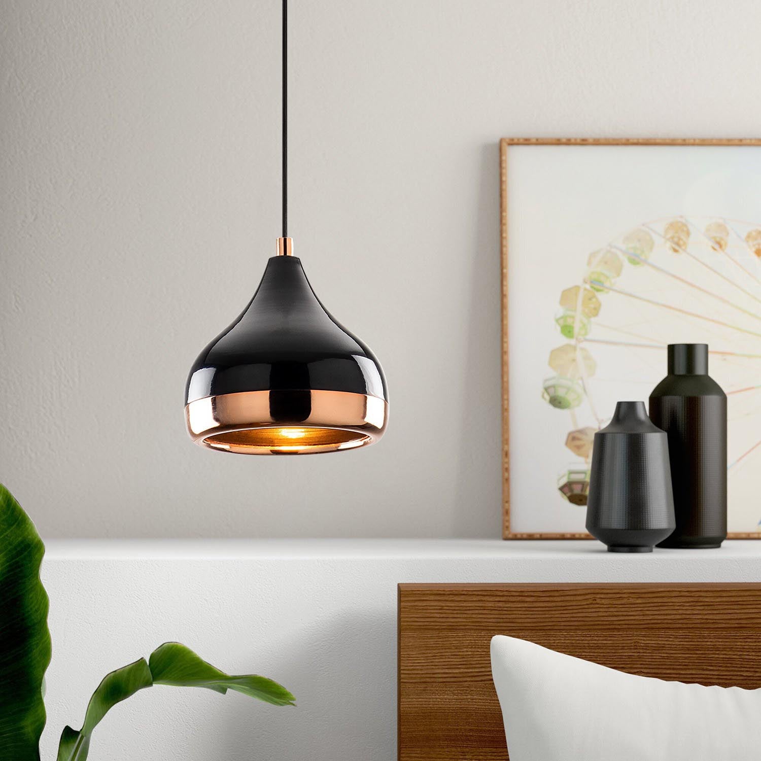 Yıldo - 6866 in Schwarz
 Kupfer präsentiert im Onlineshop von KAQTU Design AG. Pendelleuchte ist von Opviq