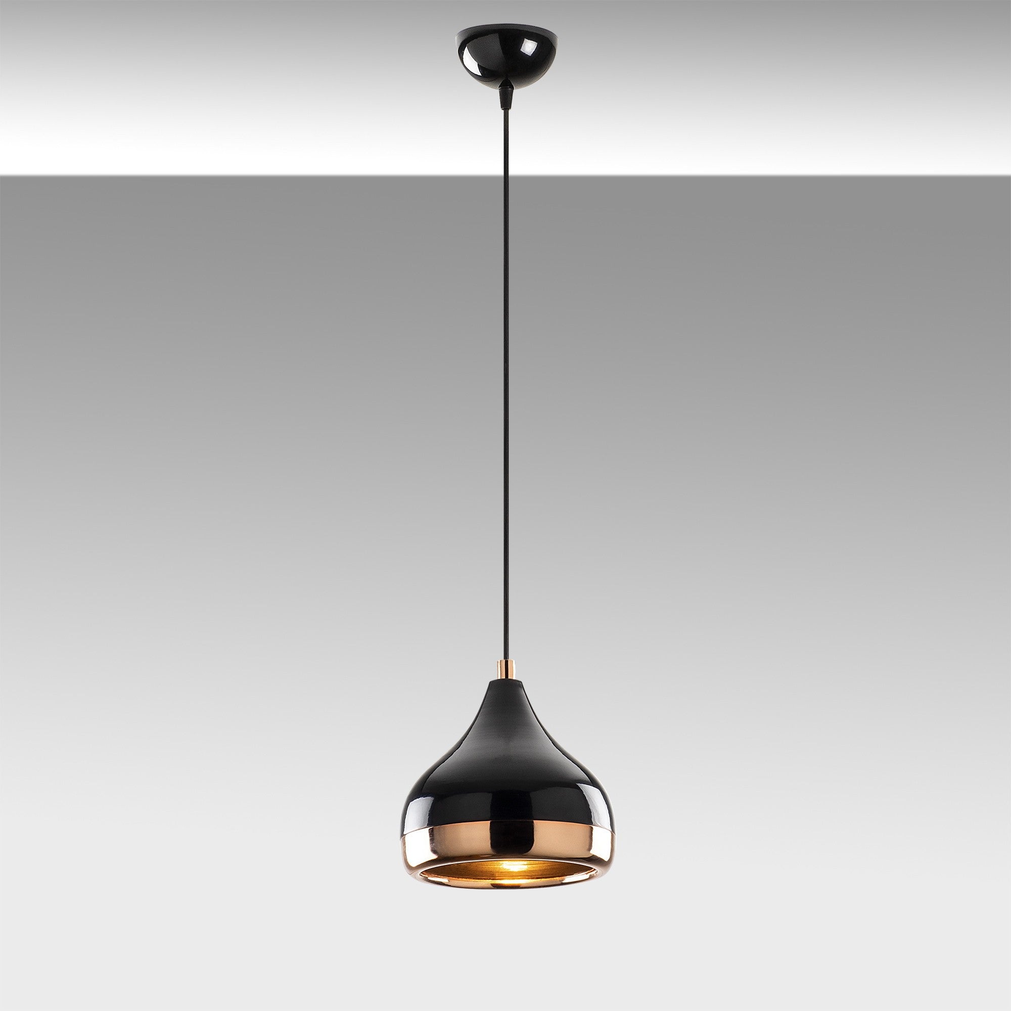 Yıldo - 6866 in Schwarz
 Kupfer präsentiert im Onlineshop von KAQTU Design AG. Pendelleuchte ist von Opviq