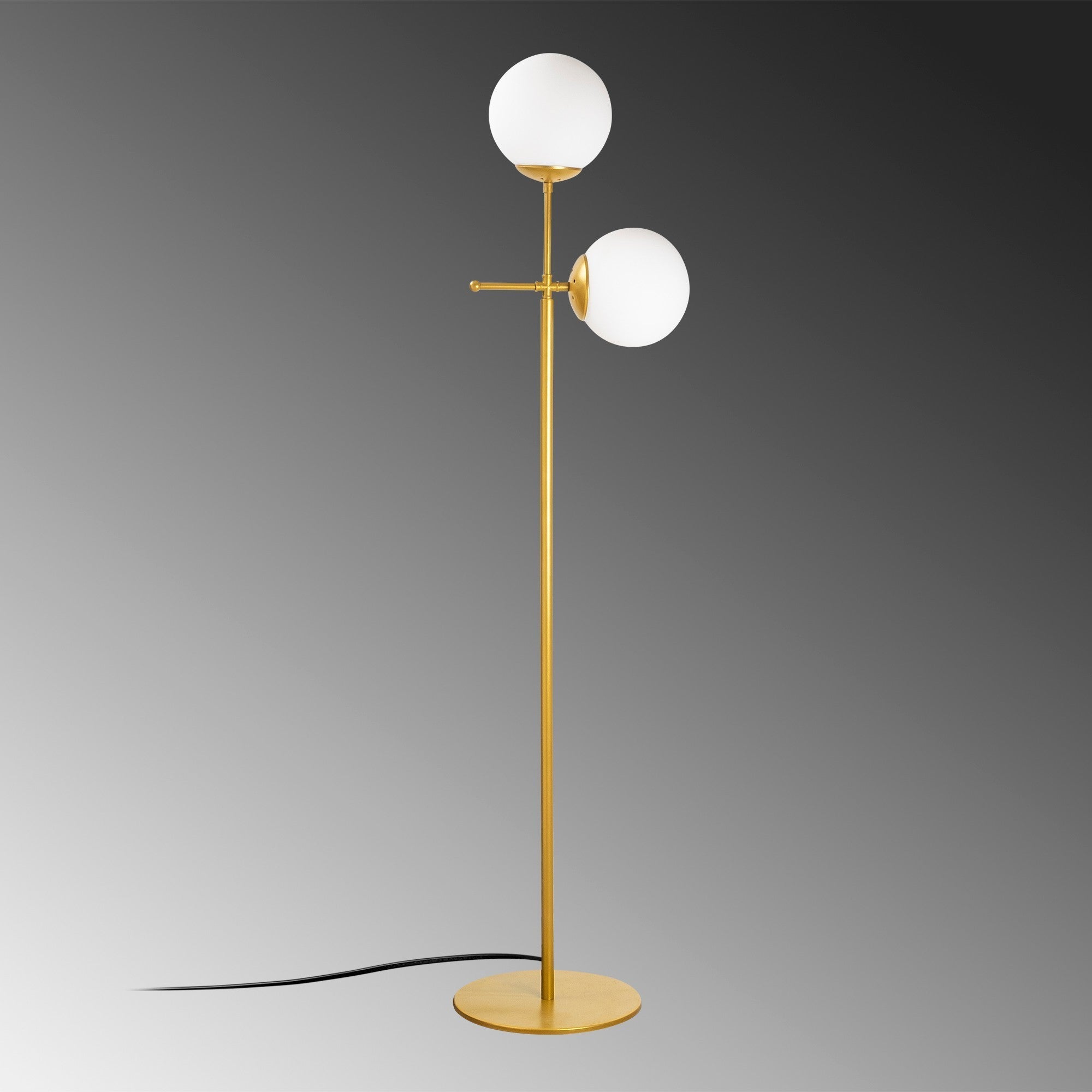 Mudoni - MR - 955 in Gold präsentiert im Onlineshop von KAQTU Design AG. Stehleuchte ist von Opviq