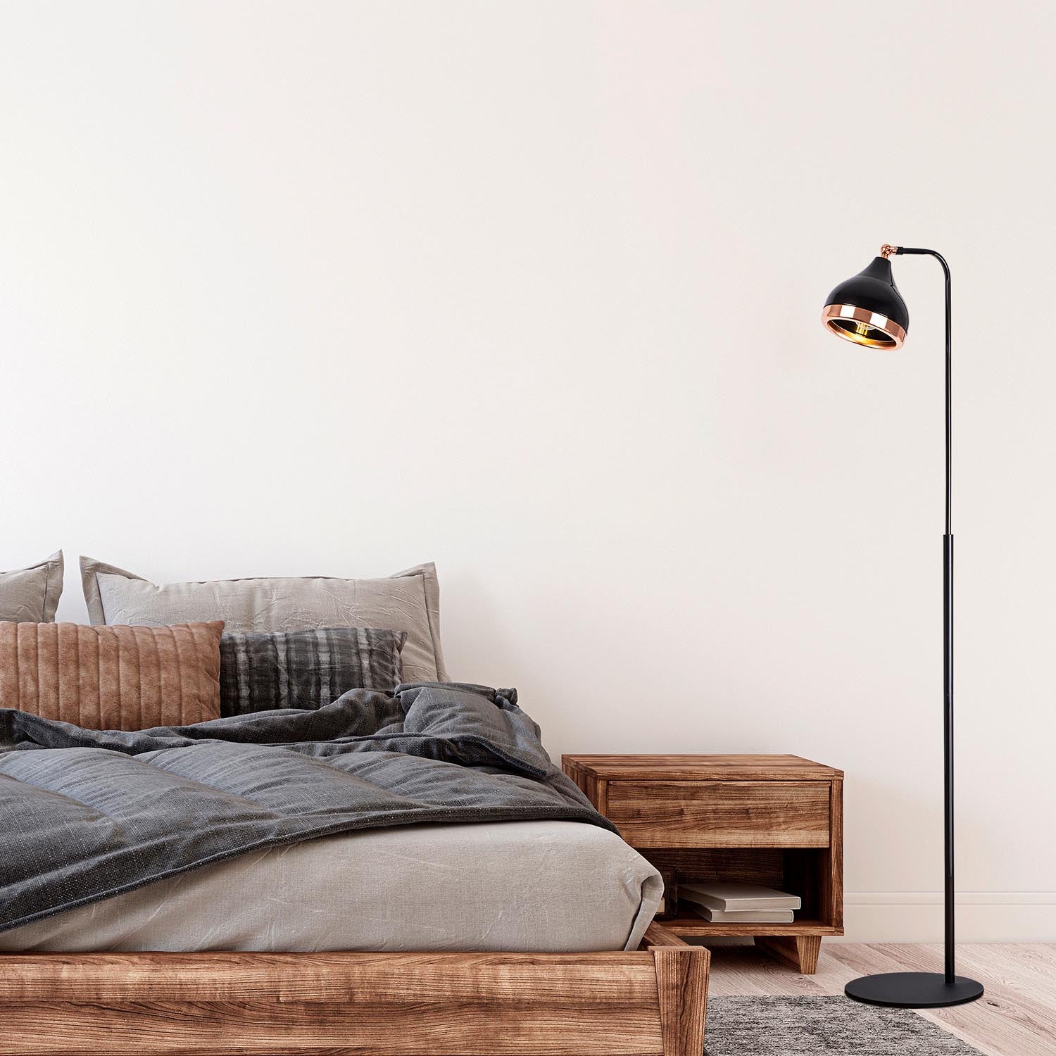 Yıldo - NT - 146 in Schwarz
 Kupfer präsentiert im Onlineshop von KAQTU Design AG. Stehleuchte ist von Opviq