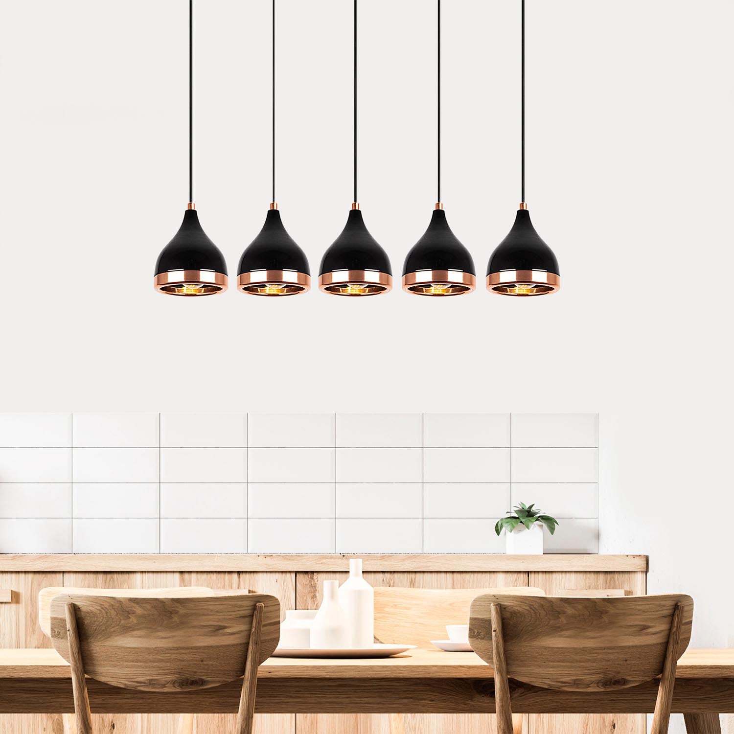 Yıldo - 7010 in Schwarz
 Kupfer präsentiert im Onlineshop von KAQTU Design AG. Pendelleuchte ist von Opviq