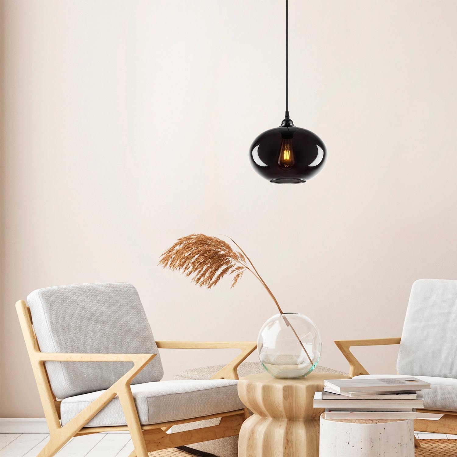 Smoked - 050 in Rauch präsentiert im Onlineshop von KAQTU Design AG. Pendelleuchte ist von Opviq