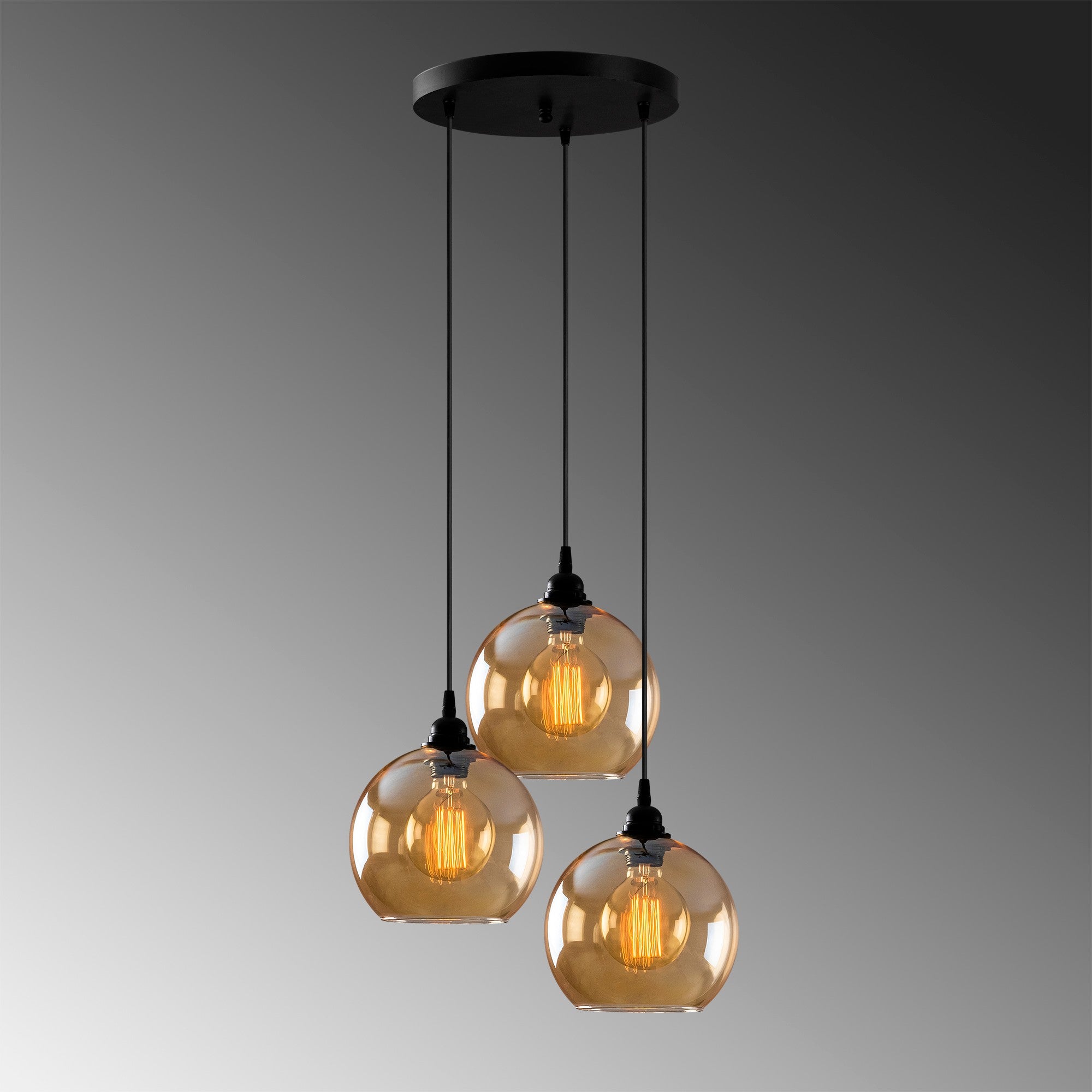 Gold - 021 in Gold
 Schwarz präsentiert im Onlineshop von KAQTU Design AG. Pendelleuchte ist von Opviq