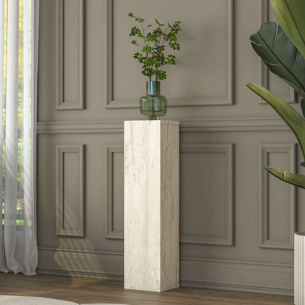 Kleiner Beistelltisch in Travertin-Optik von Hanah Home, rechteckige Form, Oberfläche aus melaminbeschichteter Spanplatte, schlichtes Design.