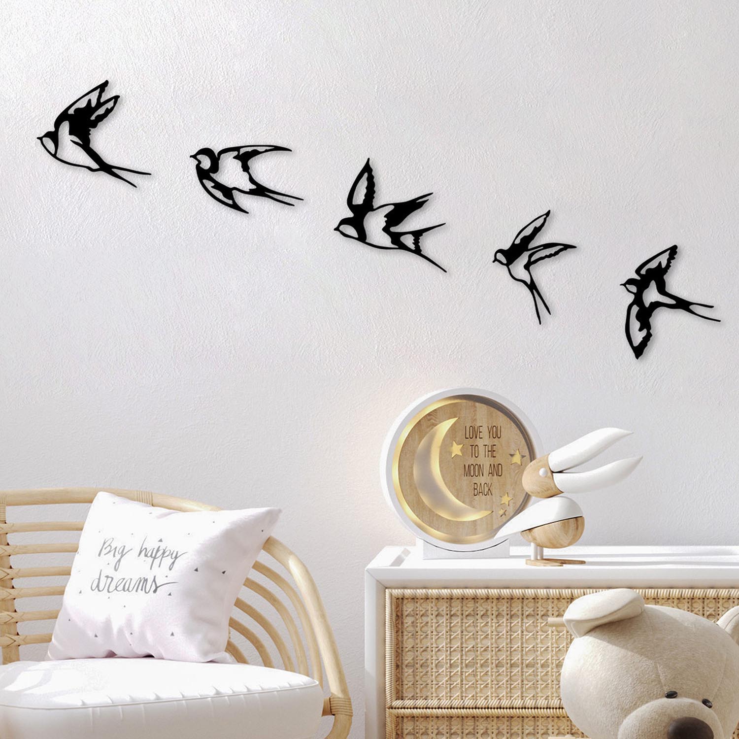 Swallows - 303 in Schwarz präsentiert im Onlineshop von KAQTU Design AG. Wanddeko ist von Wallity