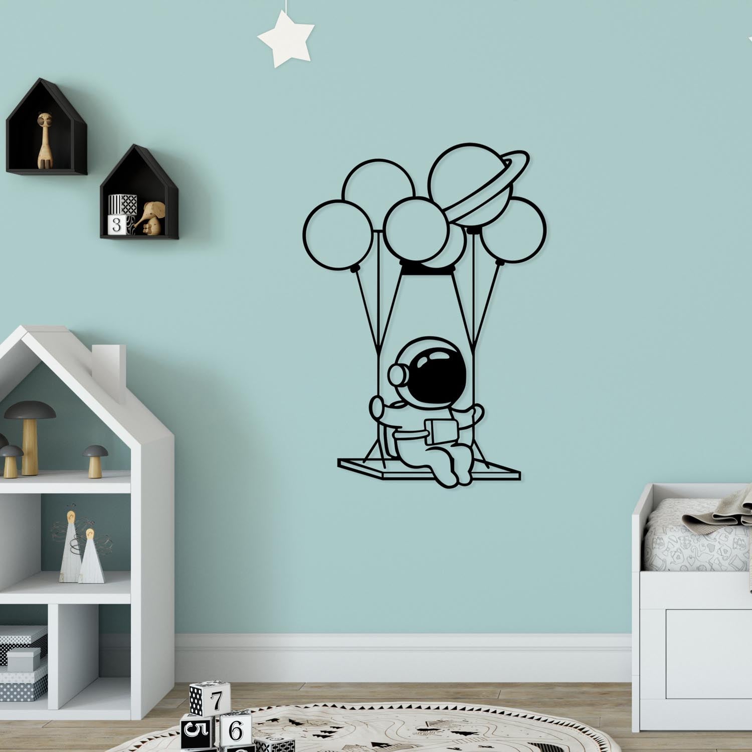 Astronaut 1 in Schwarz präsentiert im Onlineshop von KAQTU Design AG. Wanddeko ist von Wallity
