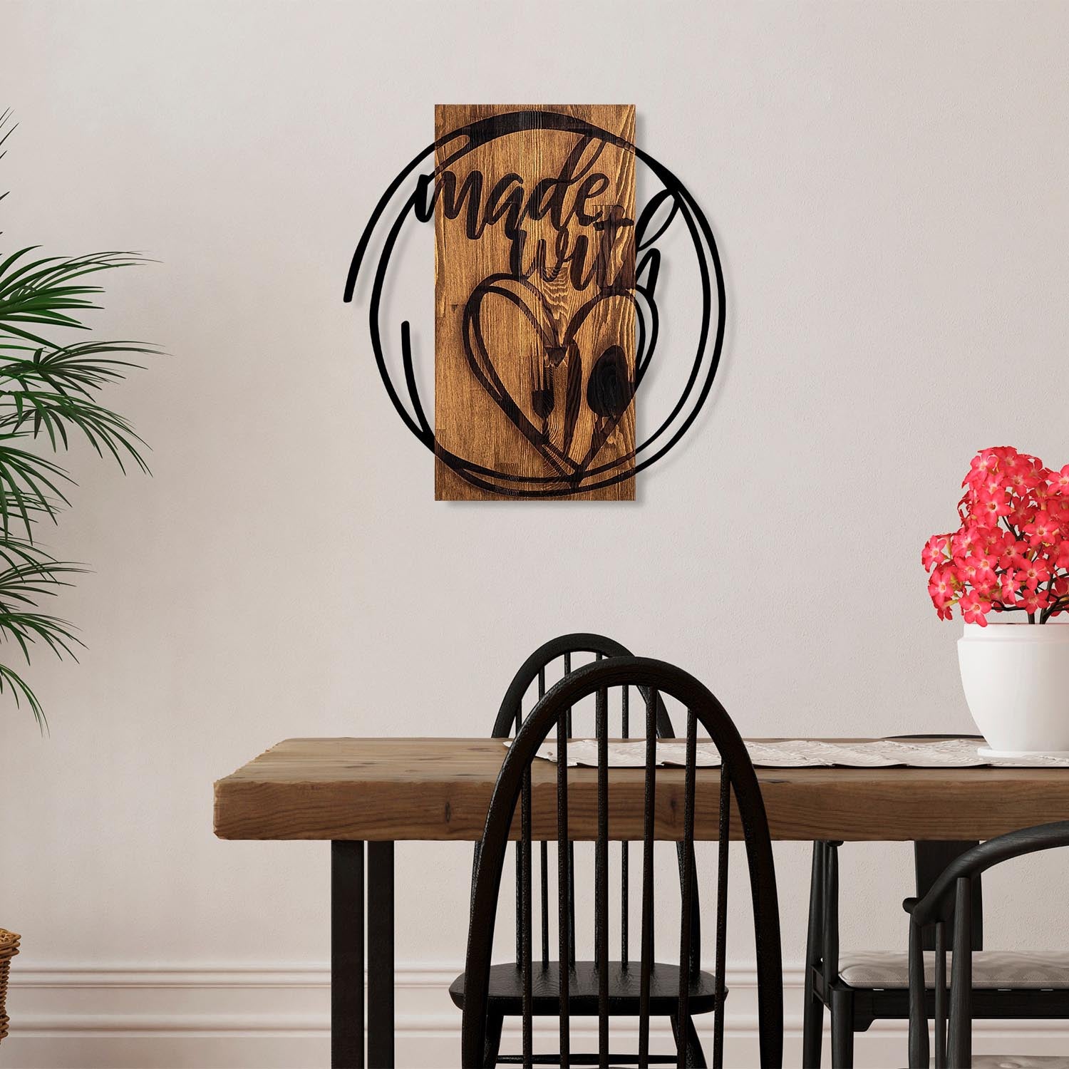 Made With Love in Walnuss Schwarz präsentiert im Onlineshop von KAQTU Design AG. Wanddeko ist von Wallity