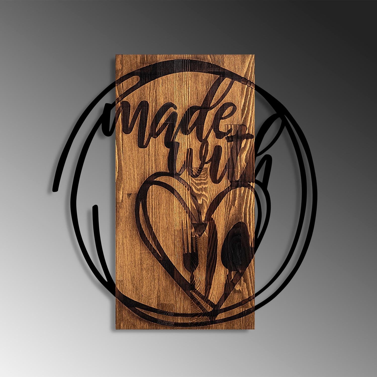 Made With Love in Walnuss Schwarz präsentiert im Onlineshop von KAQTU Design AG. Wanddeko ist von Wallity