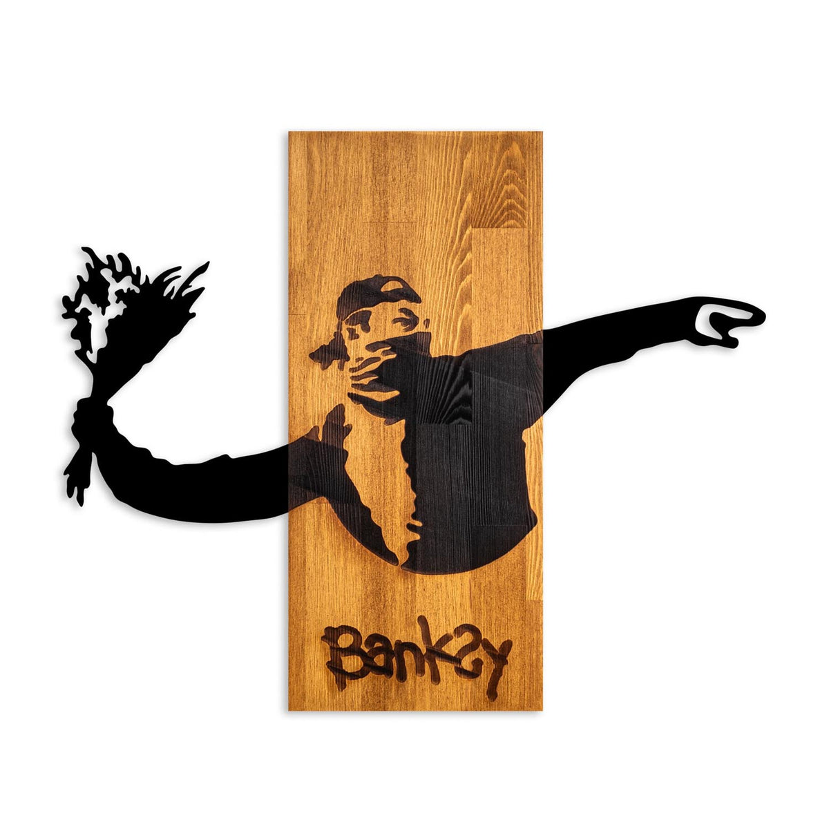 Banksy Wanddeko - Walnuss Schwarz in Walnuss Schwarz präsentiert im Onlineshop von KAQTU Design AG. Wanddeko ist von Wallity
