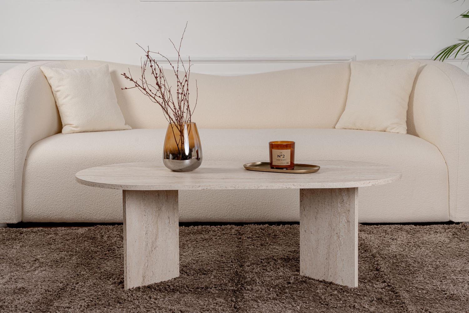 Sable - Travertine in Travertin präsentiert im Onlineshop von KAQTU Design AG. Beistelltisch ist von Nordure