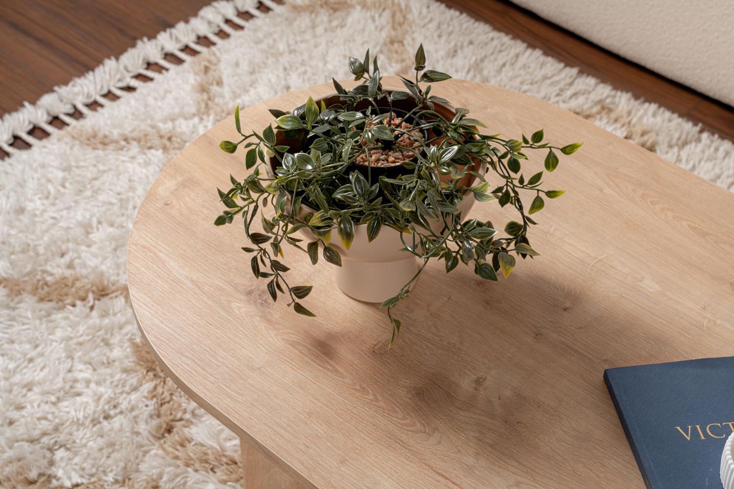 Sable - Sapphire Oak in Saphir- Eiche präsentiert im Onlineshop von KAQTU Design AG. Beistelltisch ist von Nordure