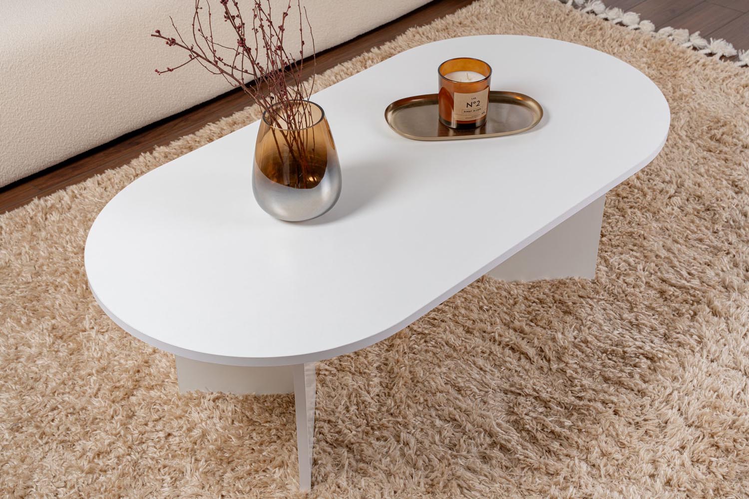Sable - White in Weiss präsentiert im Onlineshop von KAQTU Design AG. Beistelltisch ist von Nordure