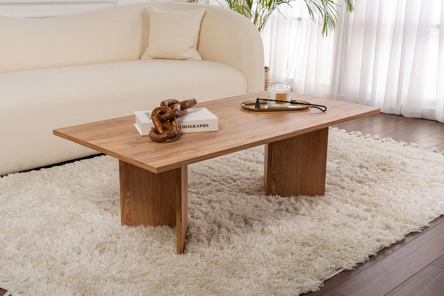 Sabin - Atlantic Pine in Atlantische Kiefer präsentiert im Onlineshop von KAQTU Design AG. Beistelltisch ist von Nordure