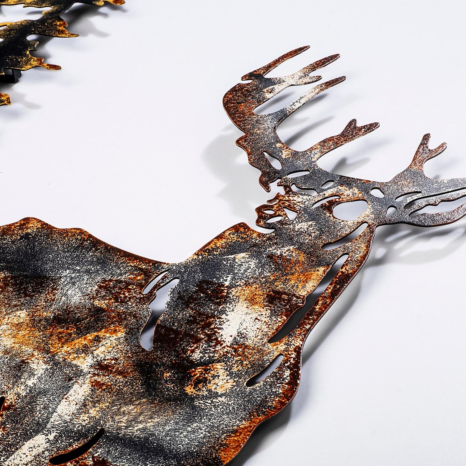 Deer 3 in Mehrfarbig präsentiert im Onlineshop von KAQTU Design AG. Wanddeko ist von Wallity
