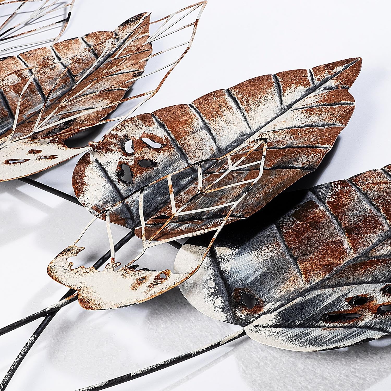 Casting Leaf 2 in Mehrfarbig präsentiert im Onlineshop von KAQTU Design AG. Wanddeko ist von Wallity
