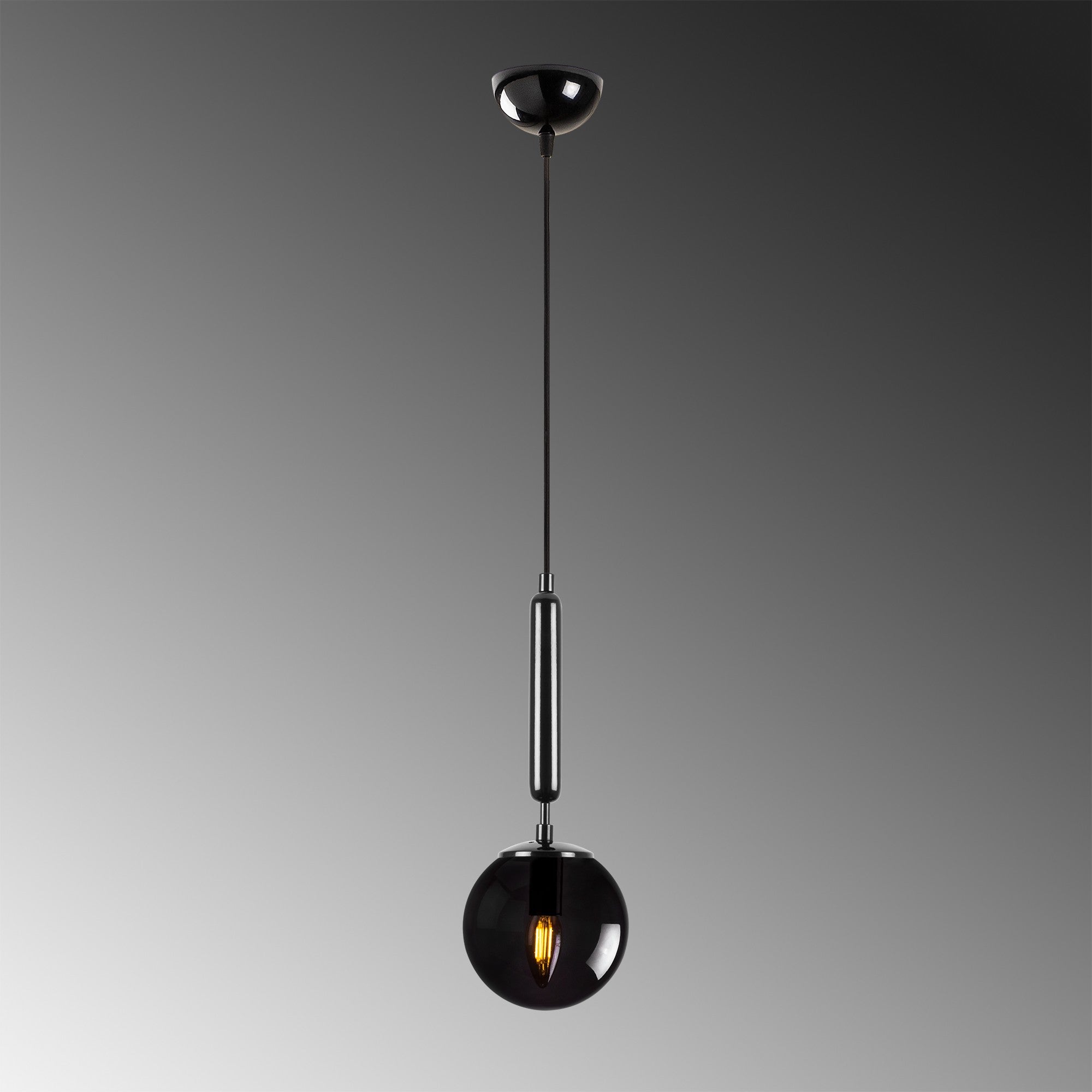 King - 11451 in Schwarz präsentiert im Onlineshop von KAQTU Design AG. Pendelleuchte ist von Opviq