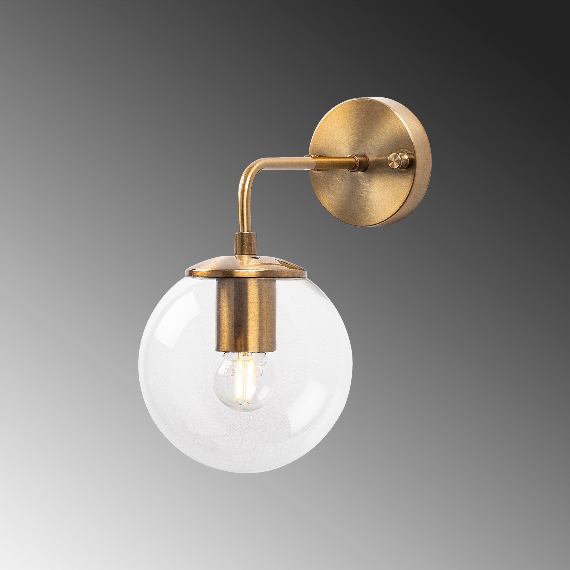 Viran - 10890 in Vintage präsentiert im Onlineshop von KAQTU Design AG. Wandleuchte ist von Opviq