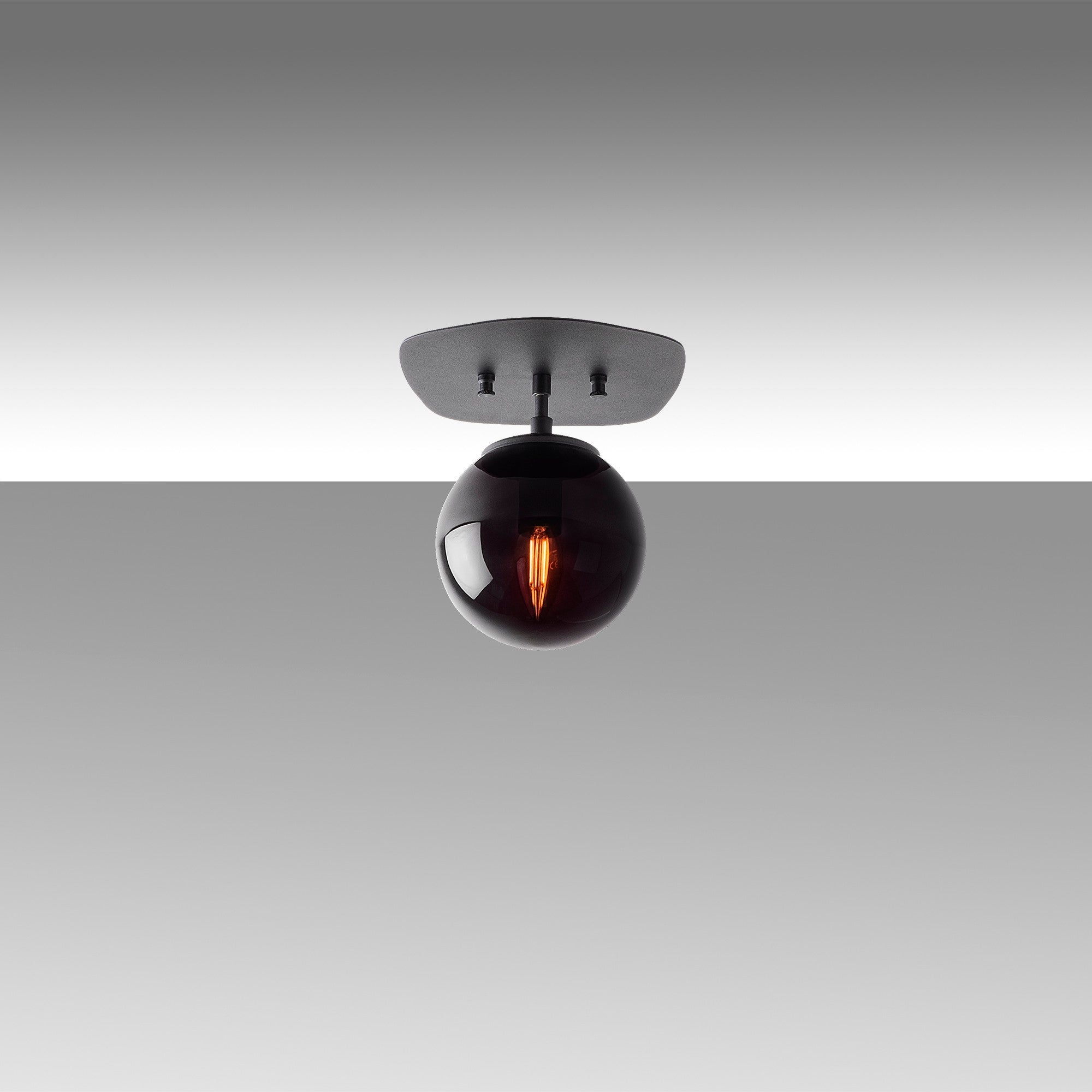 Well - 11676 in Schwarz präsentiert im Onlineshop von KAQTU Design AG. Pendelleuchte ist von Opviq