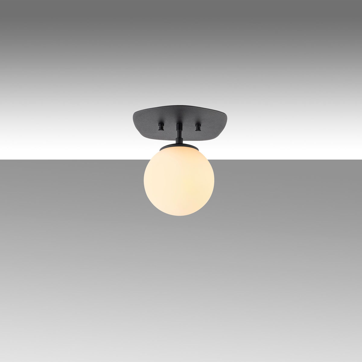Well Deckenlampe - Schwarz Gelb in Schwarz / Gelb präsentiert im Onlineshop von KAQTU Design AG. Deckenleuchte ist von Opviq