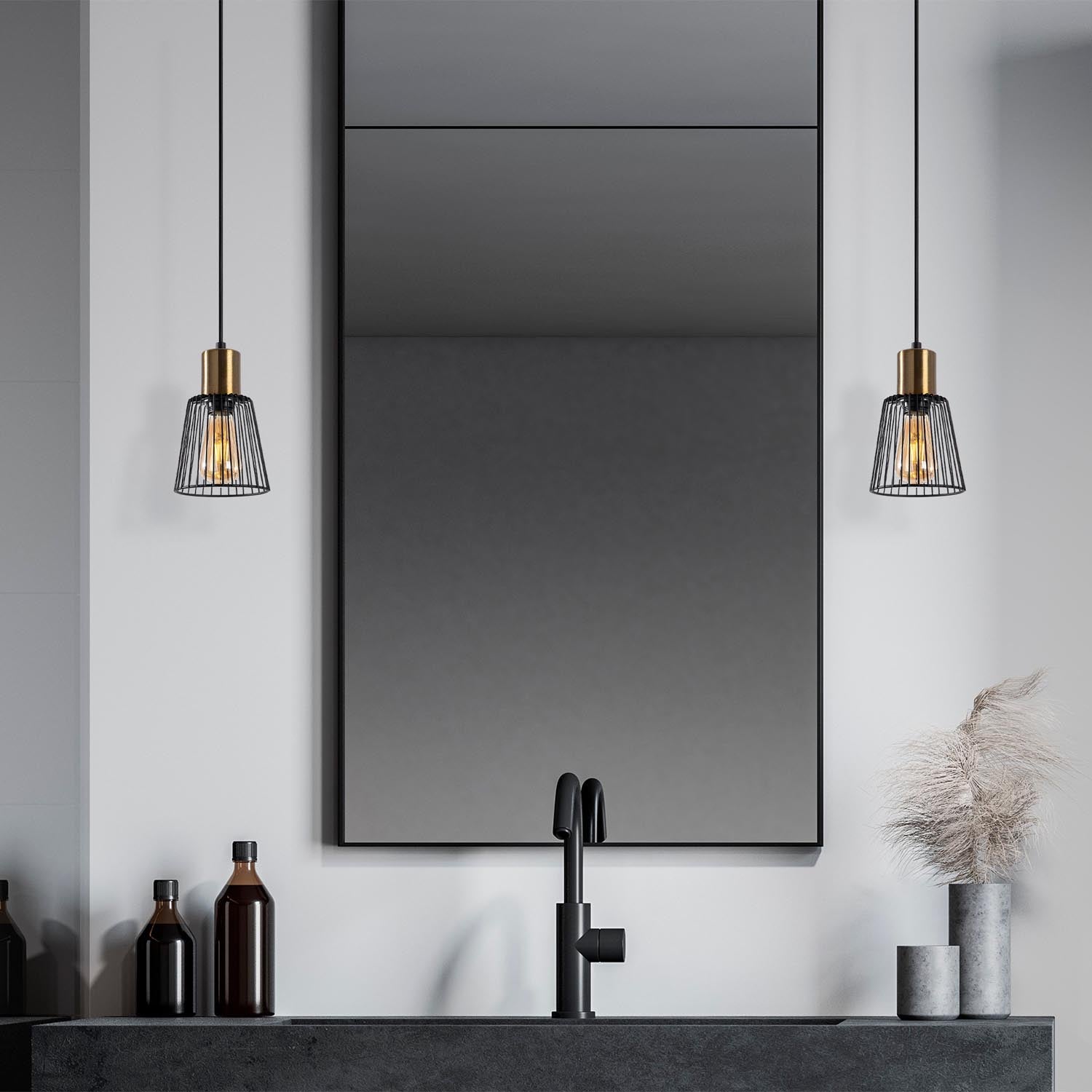 Kemtel - 11850 in Schwarz Antiquität präsentiert im Onlineshop von KAQTU Design AG. Pendelleuchte ist von Opviq