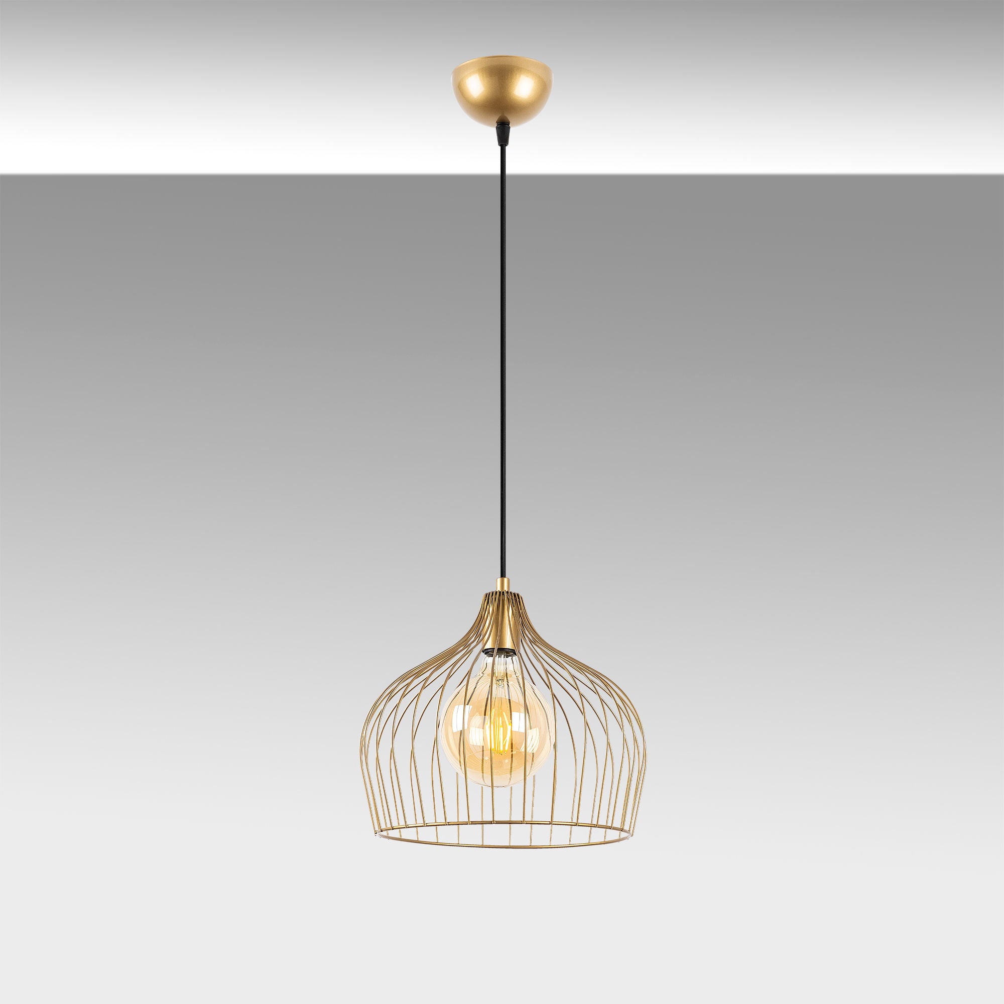 Bek - 11371 in Glänzendes Gold präsentiert im Onlineshop von KAQTU Design AG. Pendelleuchte ist von Opviq