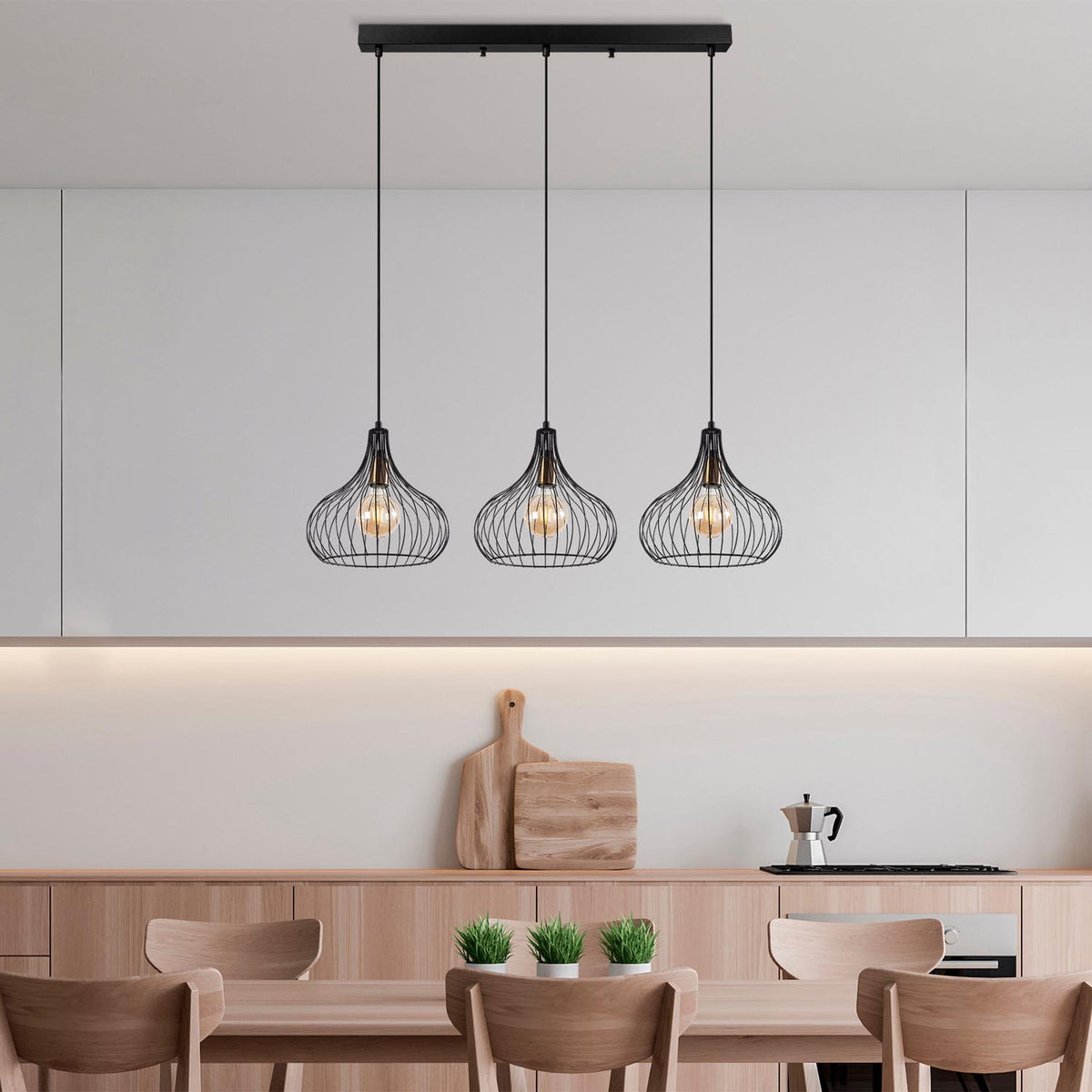Teldamla Pendellampe - Schwarz Antiquität in Schwarz Antiquität präsentiert im Onlineshop von KAQTU Design AG. Pendelleuchte ist von Opviq