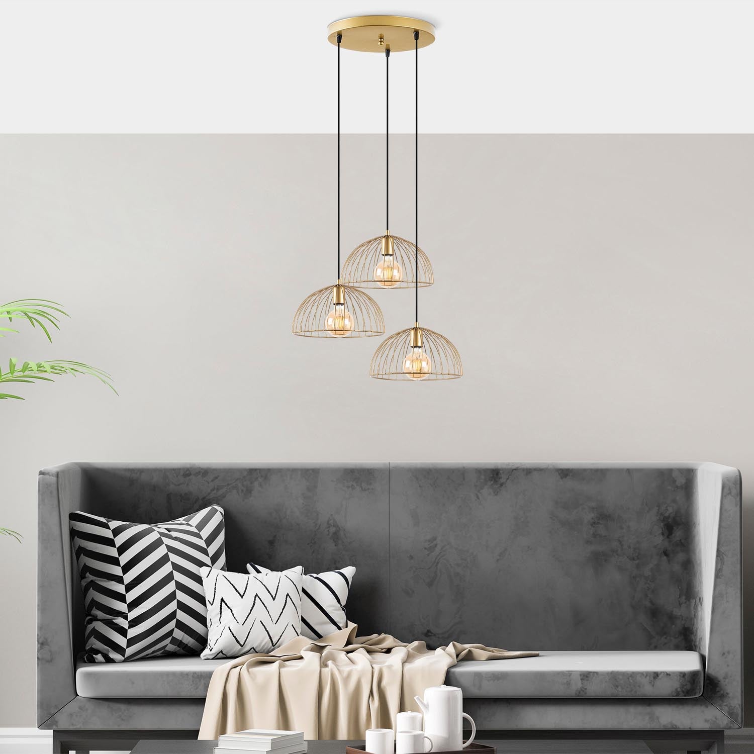 Telkure - 12000 in Glänzendes Gold präsentiert im Onlineshop von KAQTU Design AG. Pendelleuchte ist von Opviq