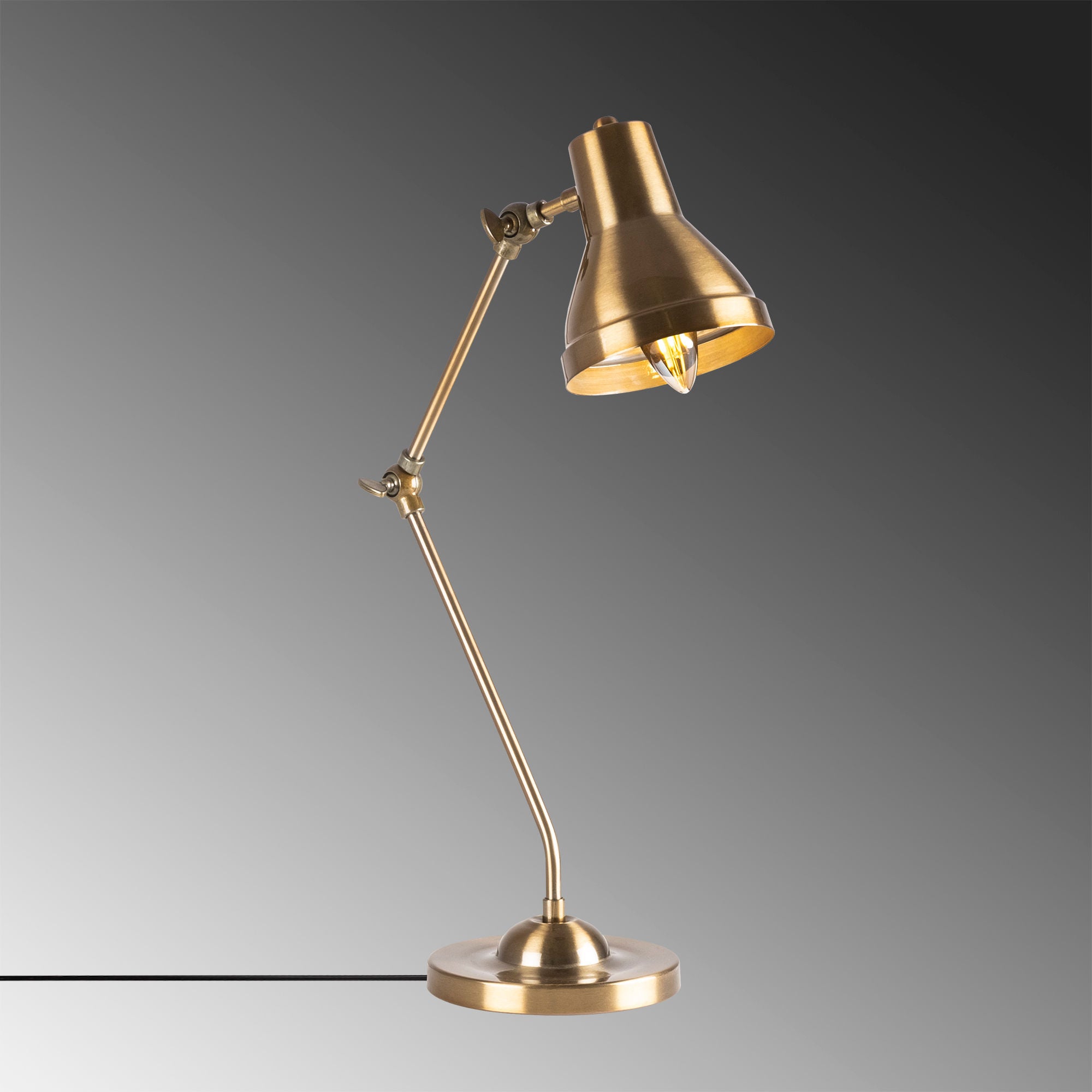 Mixed - 11505 in Vintage präsentiert im Onlineshop von KAQTU Design AG. Tischleuchte ist von Opviq