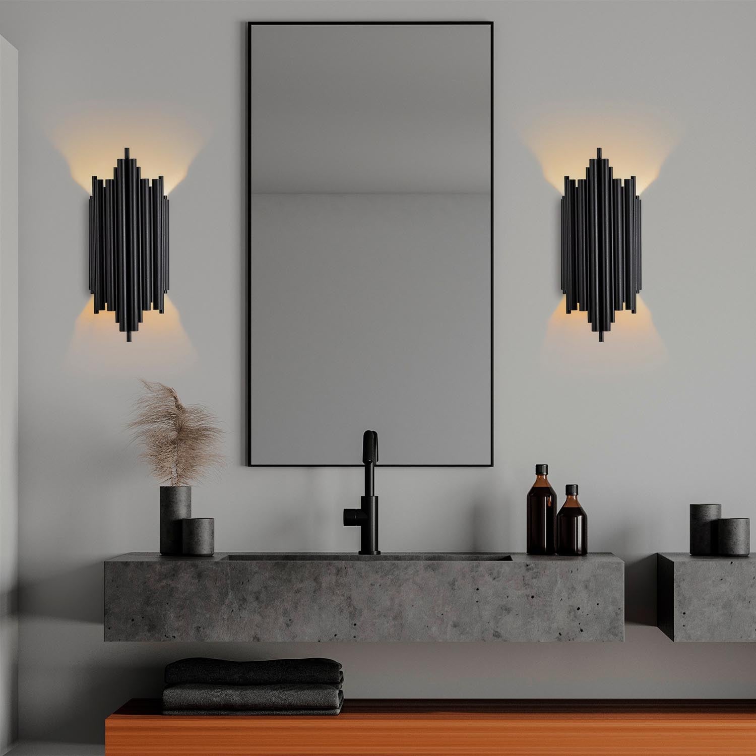 Reis - 13340 in Schwarz präsentiert im Onlineshop von KAQTU Design AG. Wandleuchte ist von Opviq