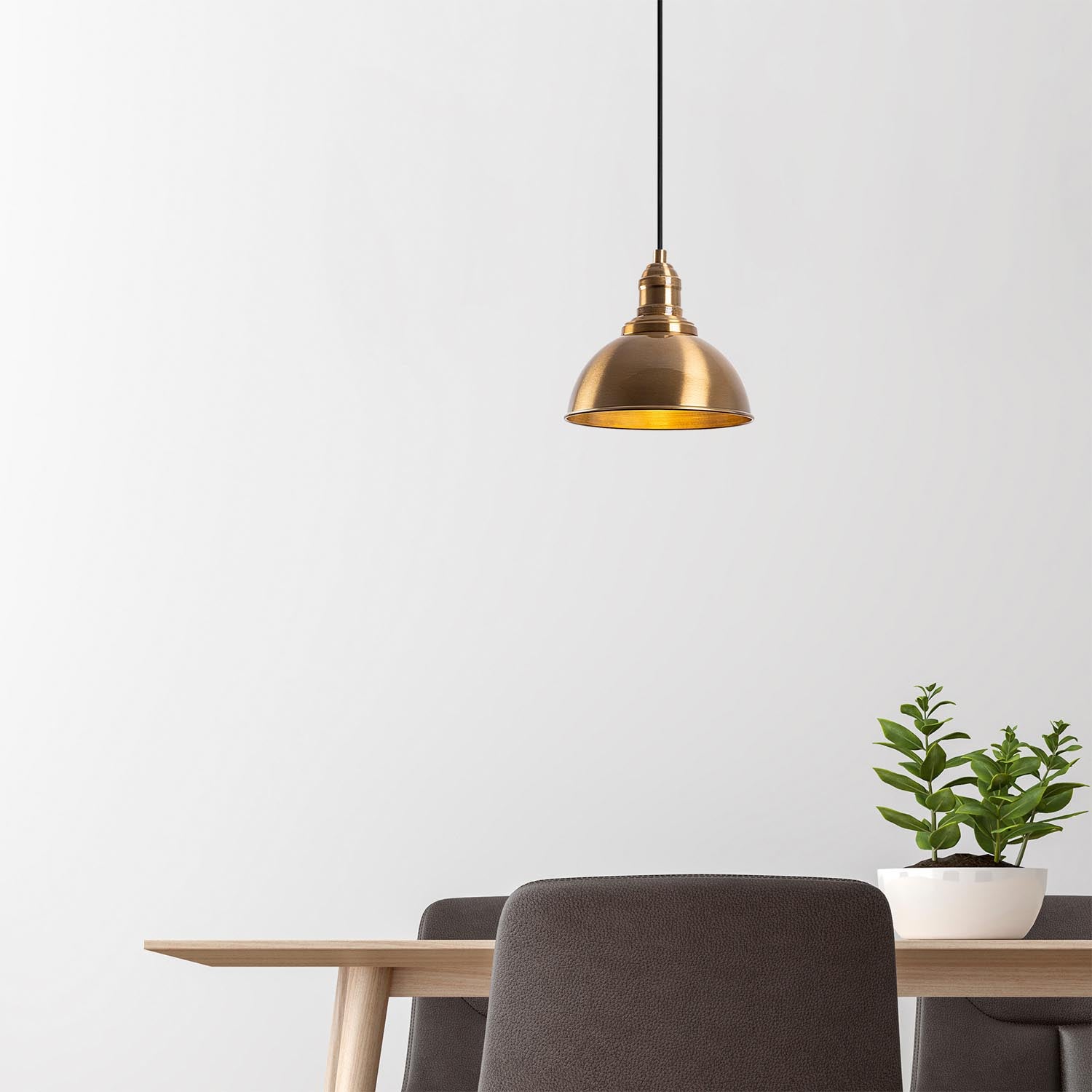 Varzan - 10835 in Vintage präsentiert im Onlineshop von KAQTU Design AG. Pendelleuchte ist von Opviq