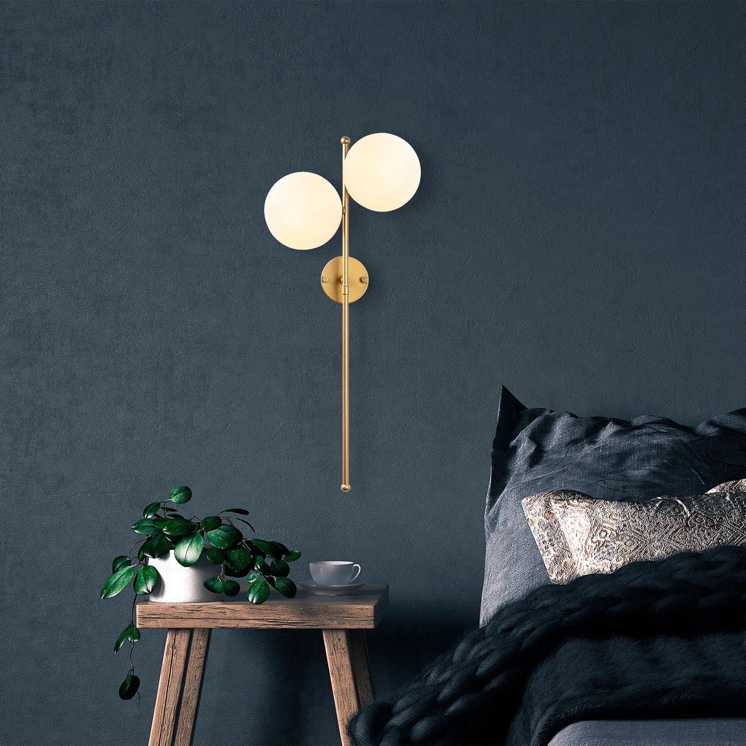 Fazli - 10410 in Glänzendes Gold präsentiert im Onlineshop von KAQTU Design AG. Wandleuchte ist von Opviq