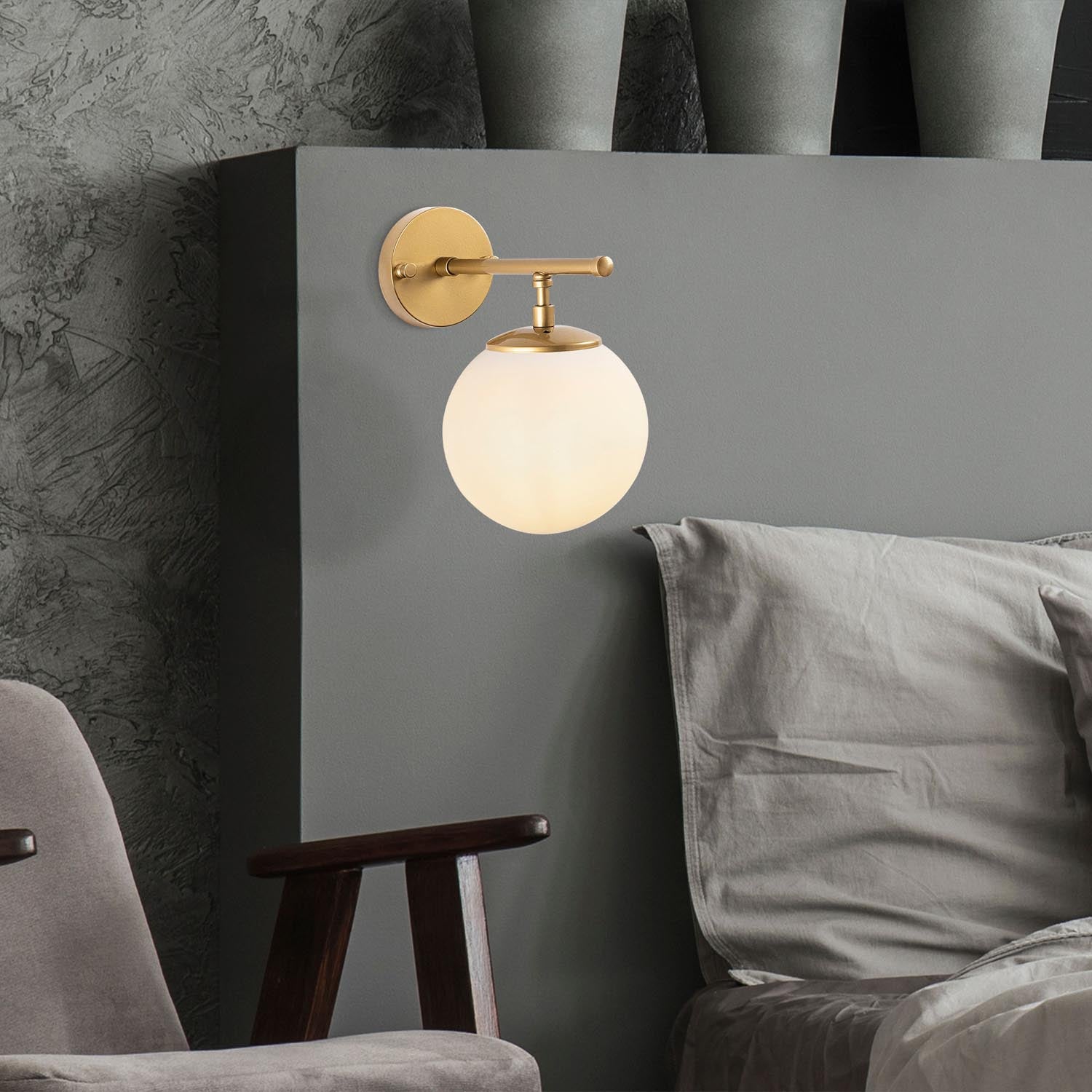 Roe - 10725 in Glänzendes Gold präsentiert im Onlineshop von KAQTU Design AG. Wandleuchte ist von Opviq