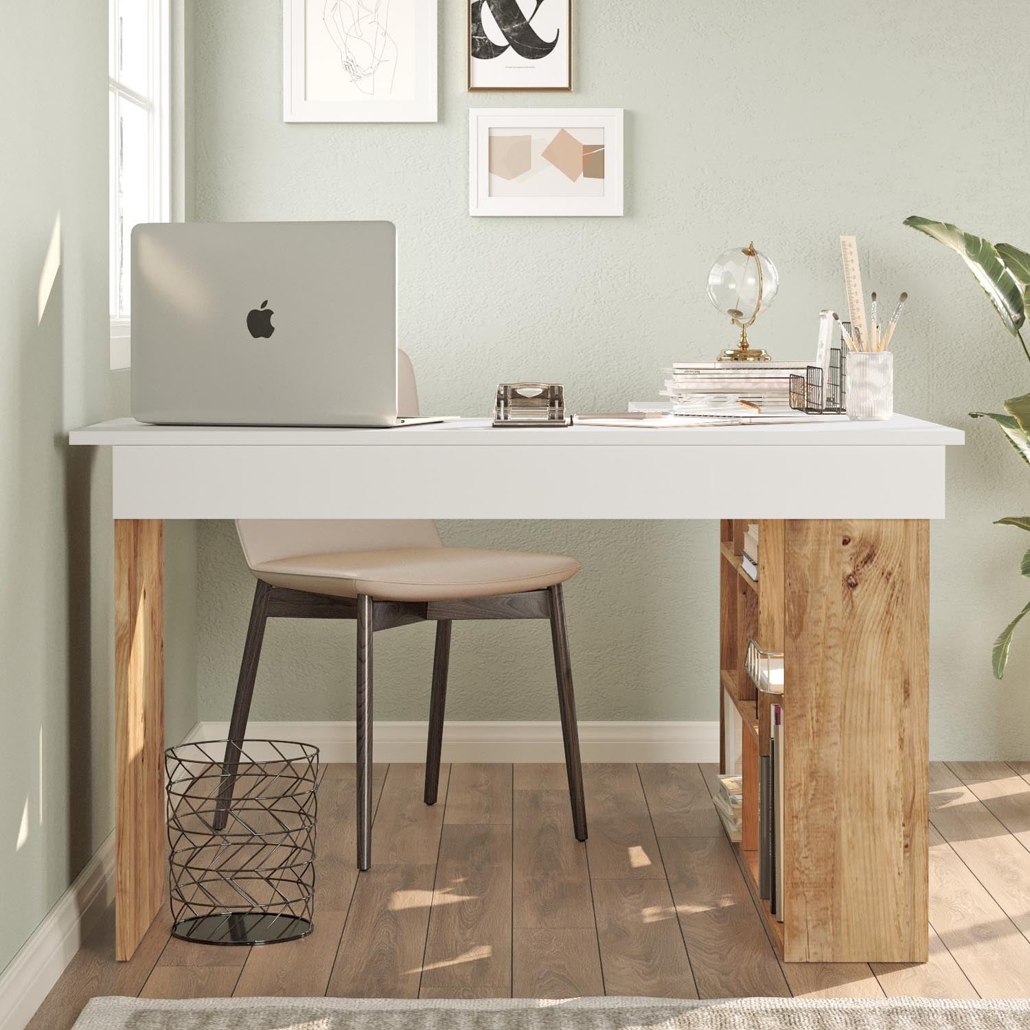 Ct5-Aw in Atlantische Kiefer Weiss präsentiert im Onlineshop von KAQTU Design AG. Schreibtisch ist von Hanah Home