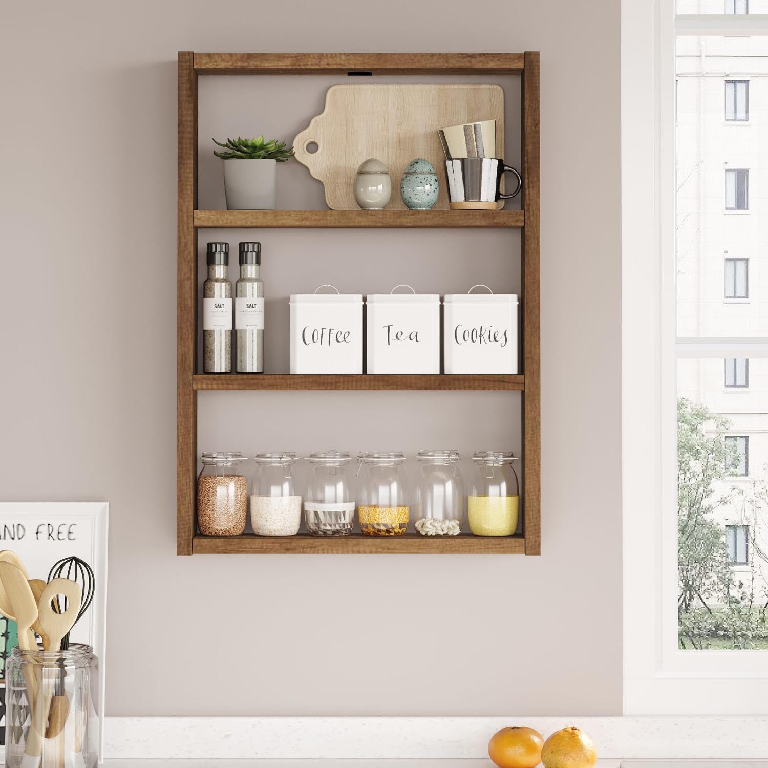 Pr1-Br in Walnuss präsentiert im Onlineshop von KAQTU Design AG. Wandregal ist von Hanah Home