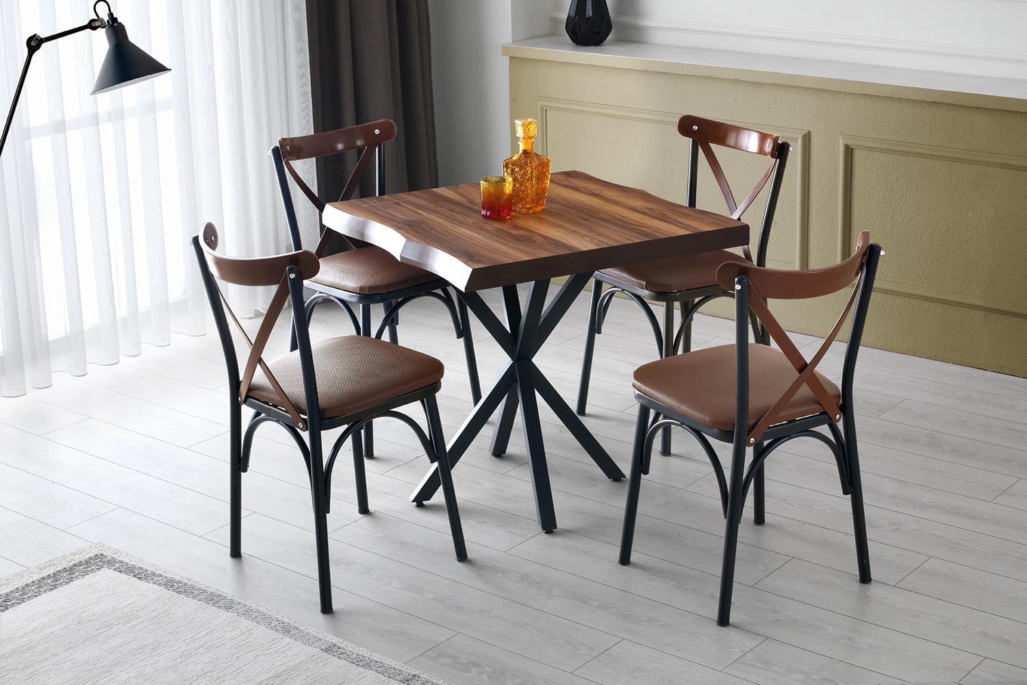 Safir - 1462 in Walnuss präsentiert im Onlineshop von KAQTU Design AG. Esstisch ist von Hanah Home