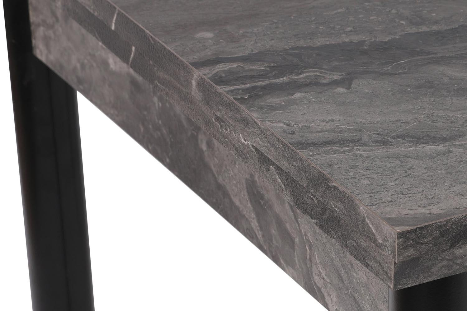 Polo - 1304 in Schwarz präsentiert im Onlineshop von KAQTU Design AG. Esstisch ist von Hanah Home