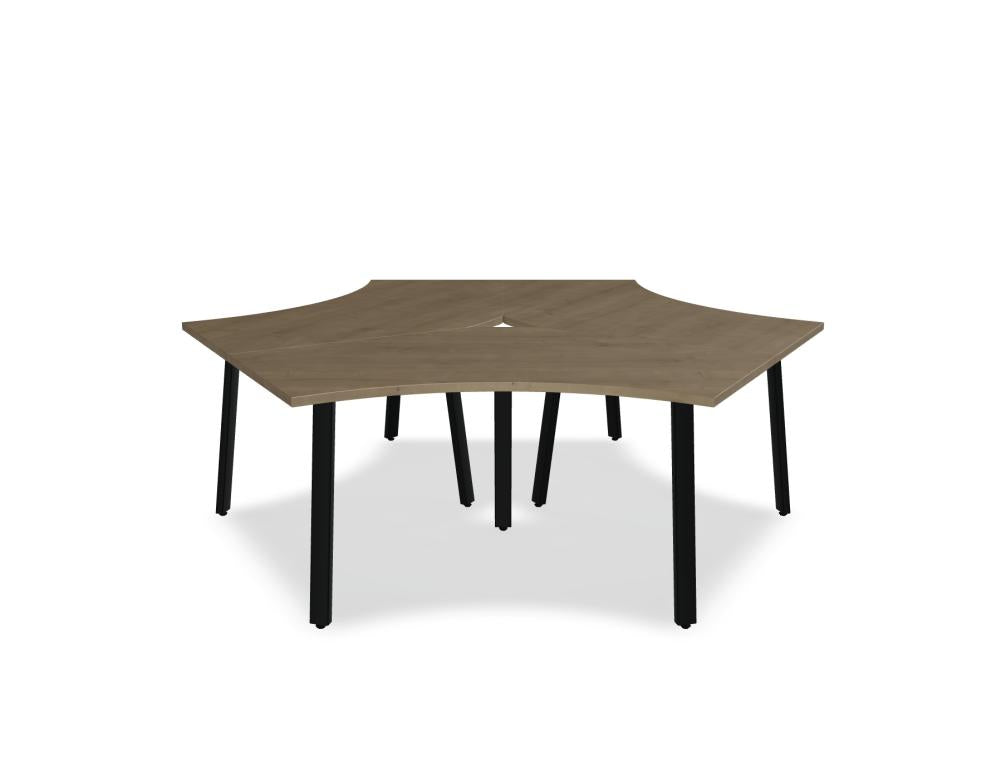 Ogi A Bench BAG12 - 3 Personen Team-Schreibtisch in Honigeiche präsentiert im Onlineshop von KAQTU Design AG. Schreibtisch ist von Mdd