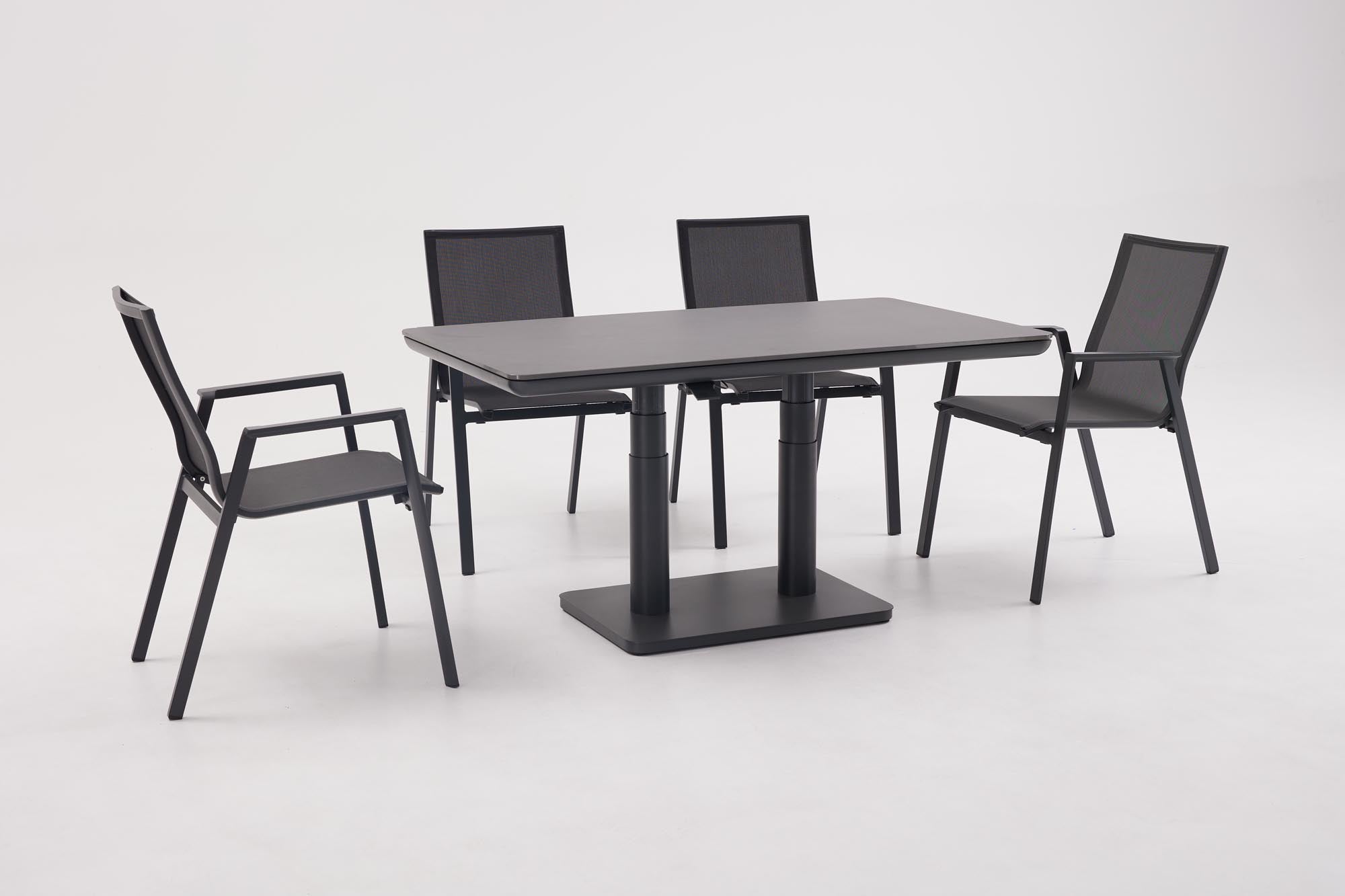 Moderner Loungetisch Aline von Be Garden, vielseitig einsetzbar, höhenverstellbar für optimalen Komfort, Maße 140x80x51/72 cm.