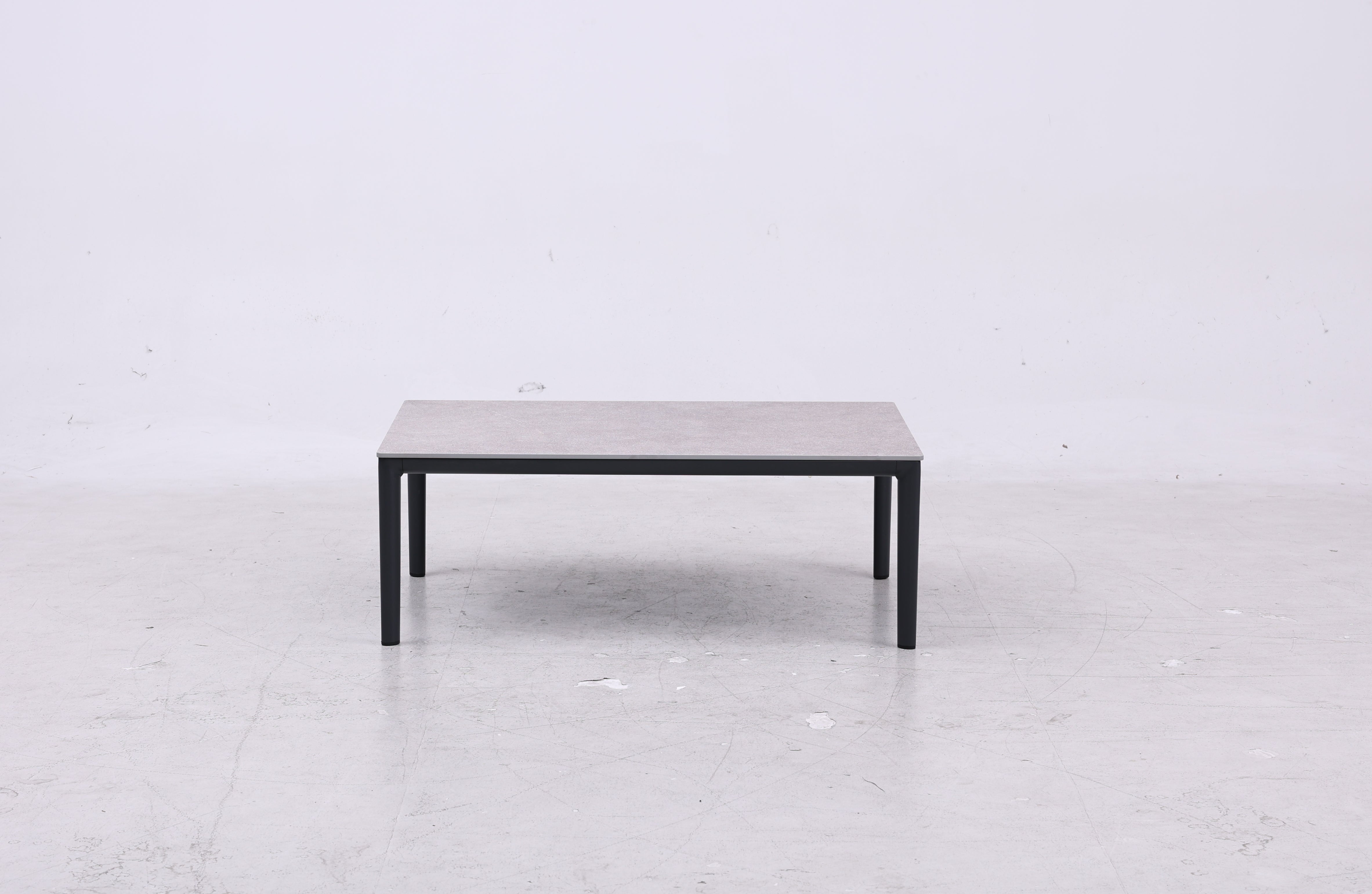 Couchtisch Fiore, 120x79x43 cm in Anthrazit präsentiert im Onlineshop von KAQTU Design AG. Loungetisch ist von Be Garden
